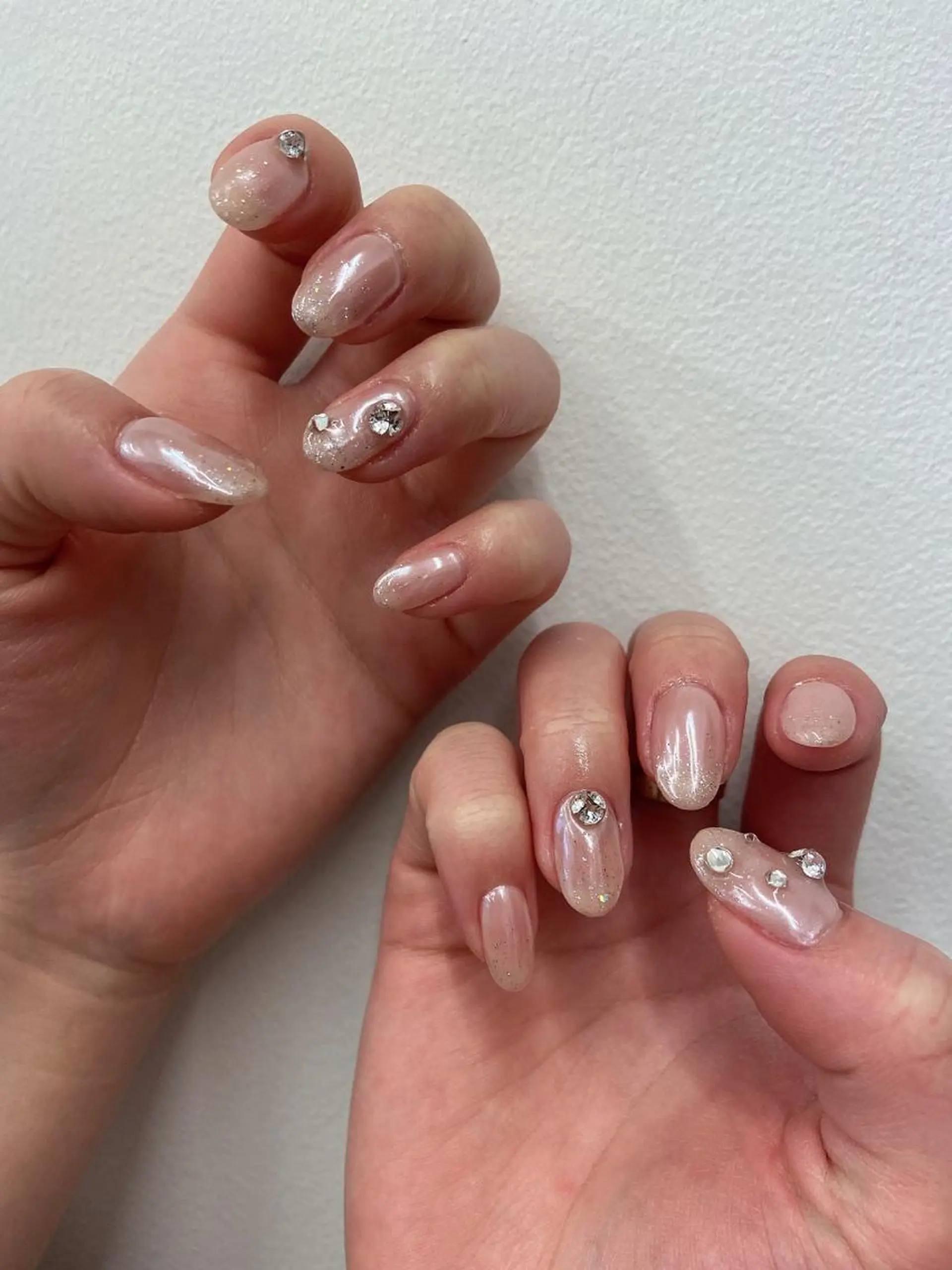 ネイル ミラーネイル ホワイト Nailist🌟 Wakanaのネイルデザイン