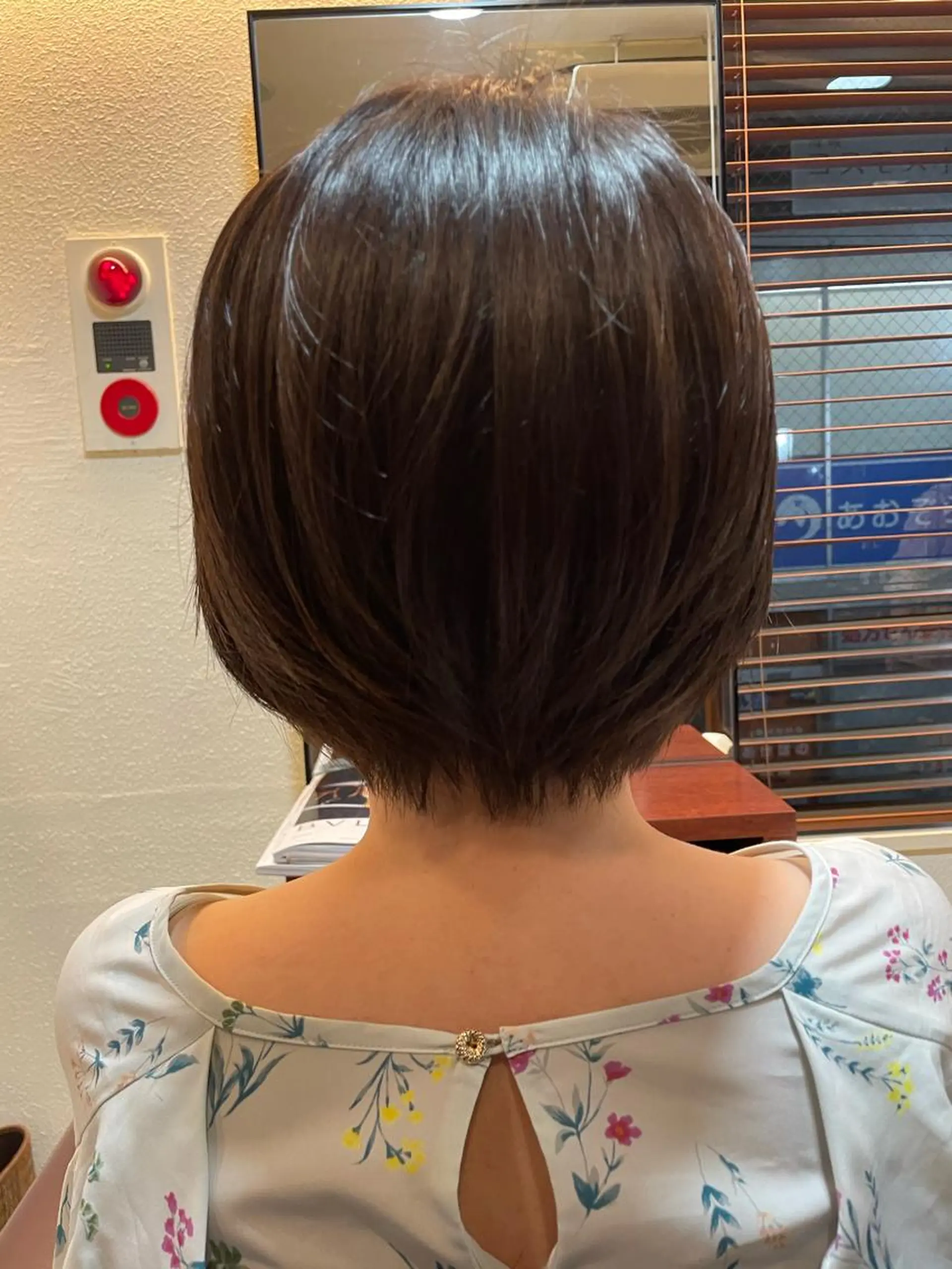 ショート ショートヘア こすげひろと カラー講師のヘアスタイル