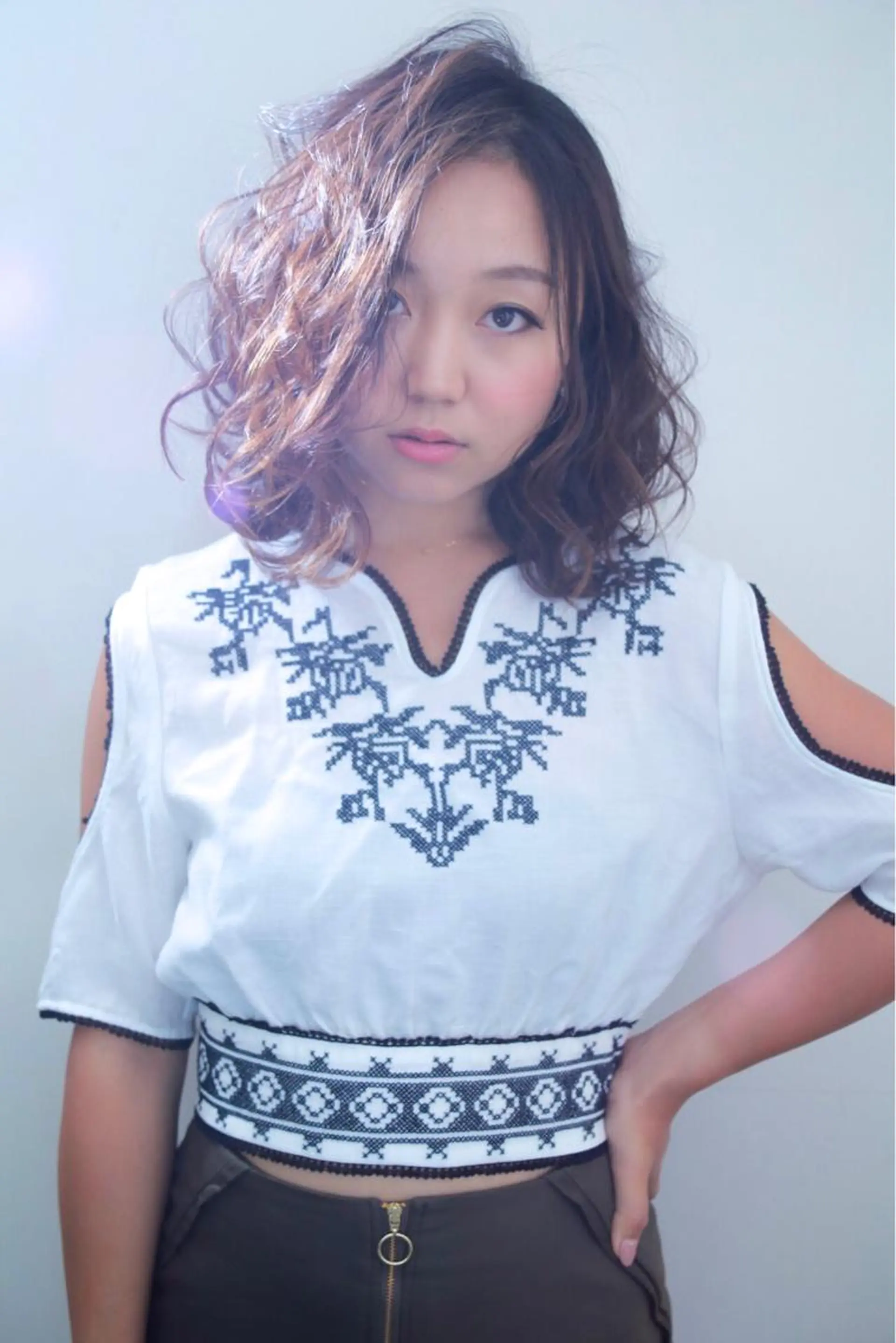 ミディアム 伊藤 裕貴のヘアスタイル