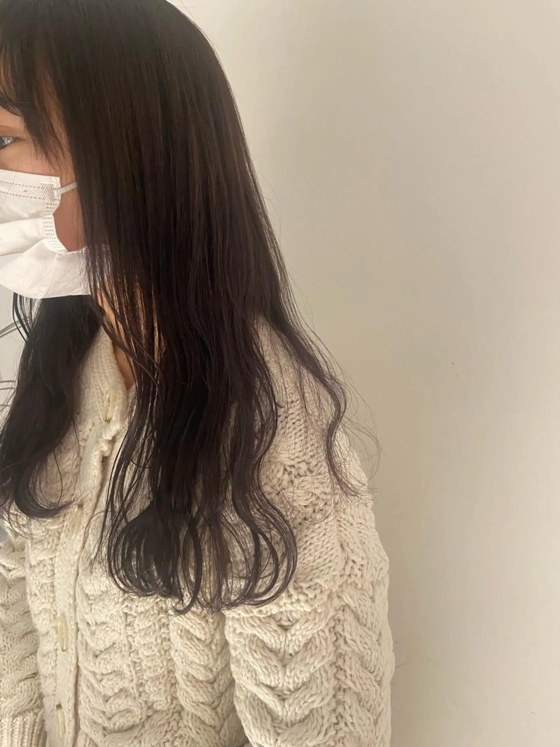 ロング カラー 透明感カラー 外国人風カラー カジュアルを女っぽく 𝗮𝘆𝗮𝗰𝗼のヘアスタイル