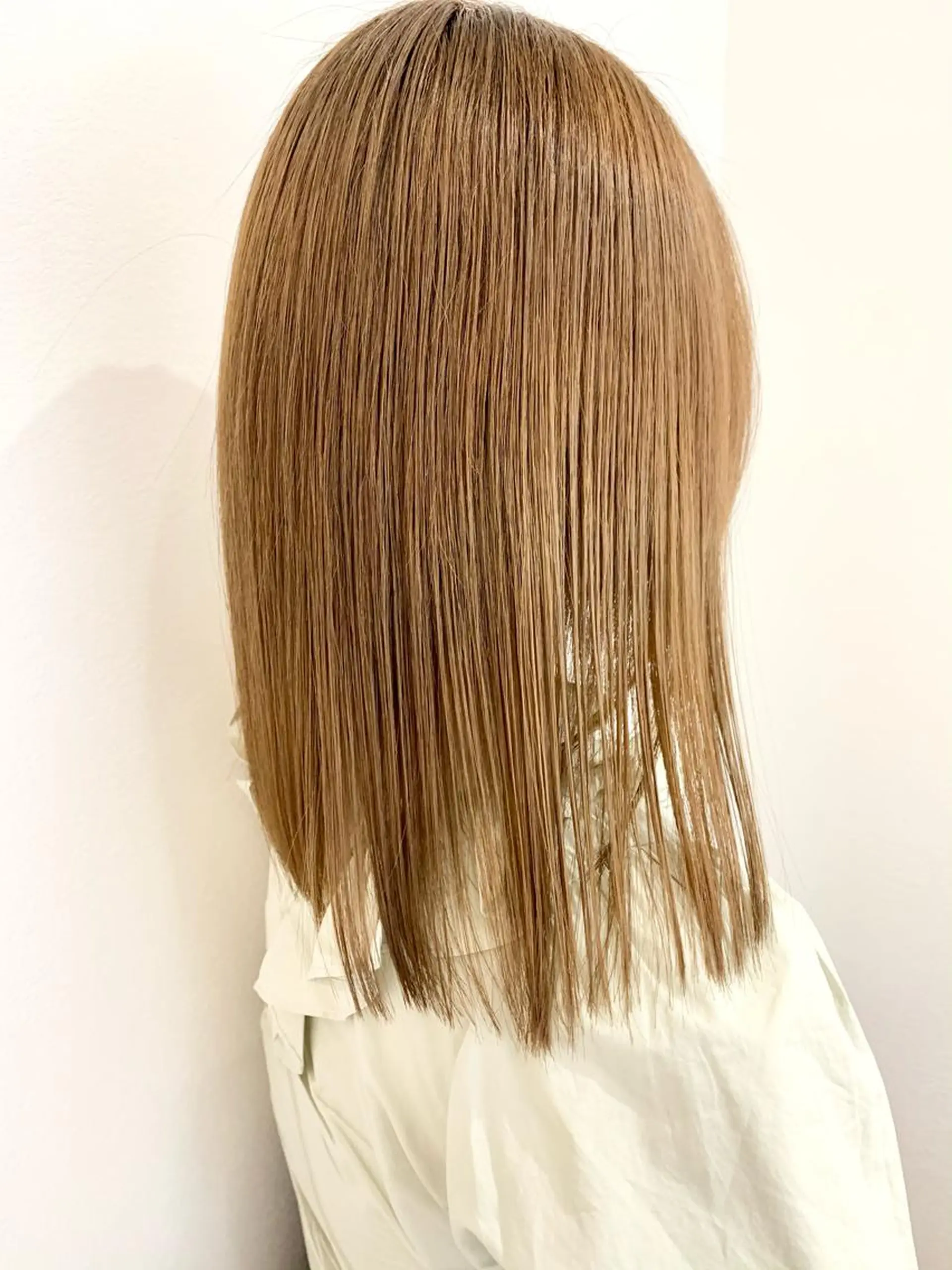 セミロング カラー i'll.所属・i'll.代表 KOHSEIのヘアスタイル