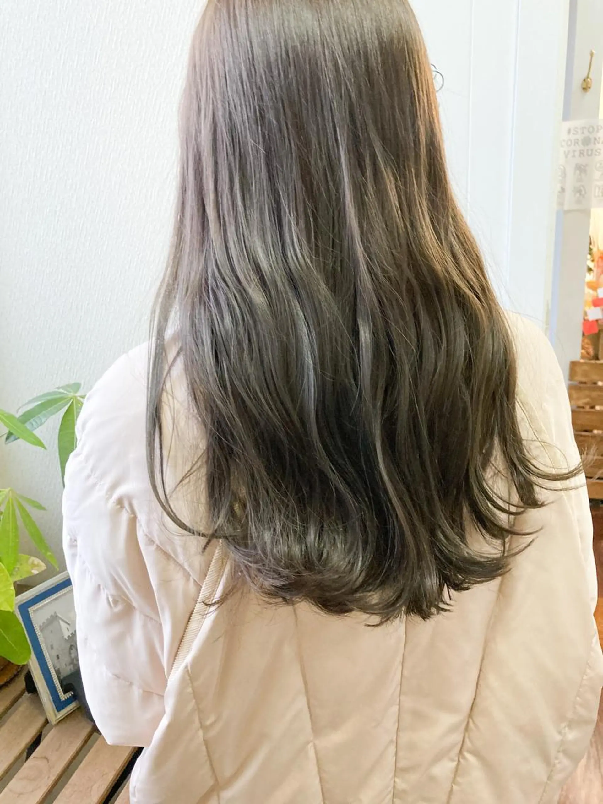 ロング カラー アッシュ アッシュグレー アッシュグレージュ 透明感カラー グレージュ 小木曽智美 /ボブ/ショートのヘアスタイル