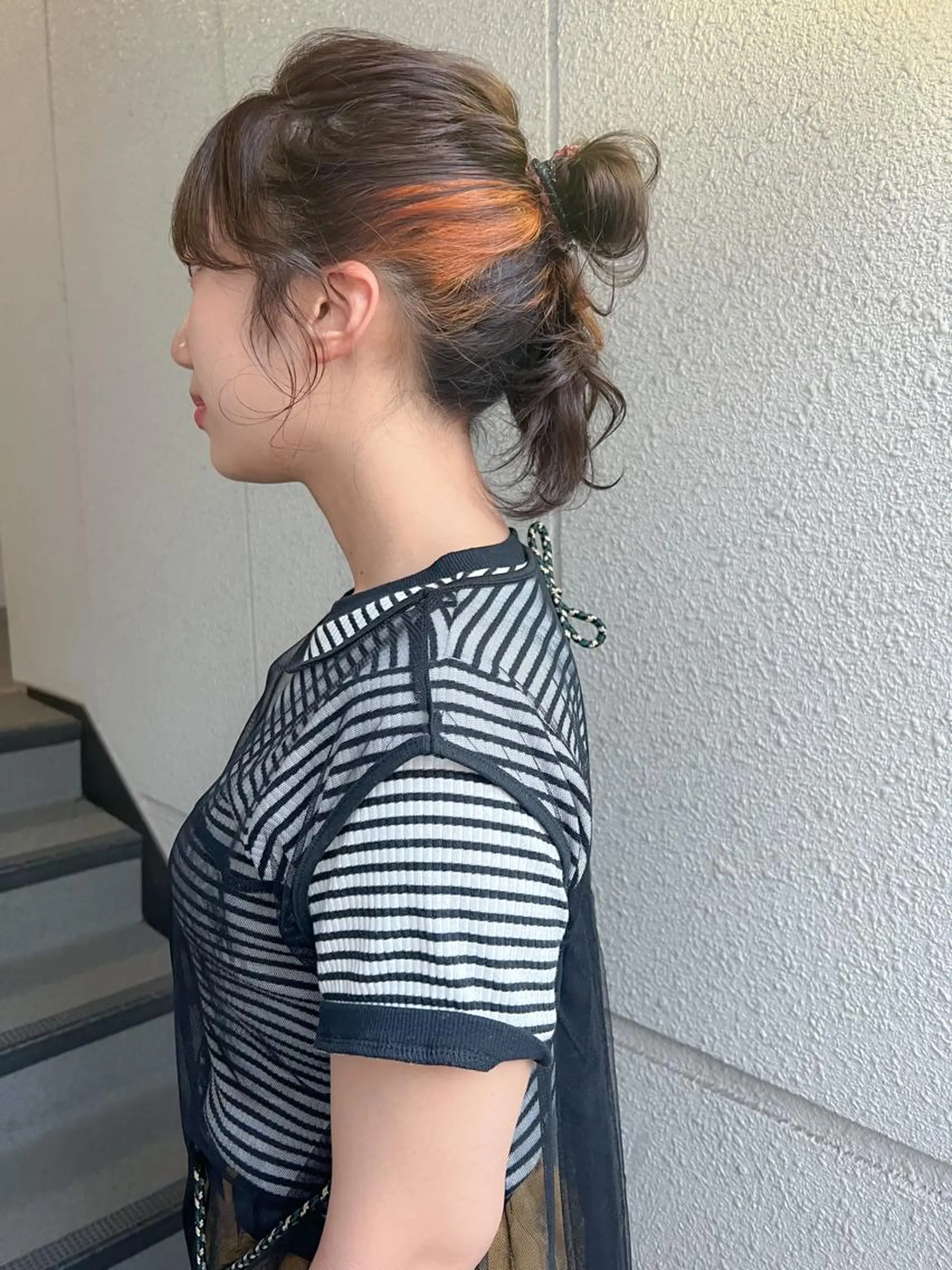 ミディアム カラー ヘアアレンジ イヤリングカラー ヘアカラー カラーパティシエ facce🌼ikoのヘアスタイル