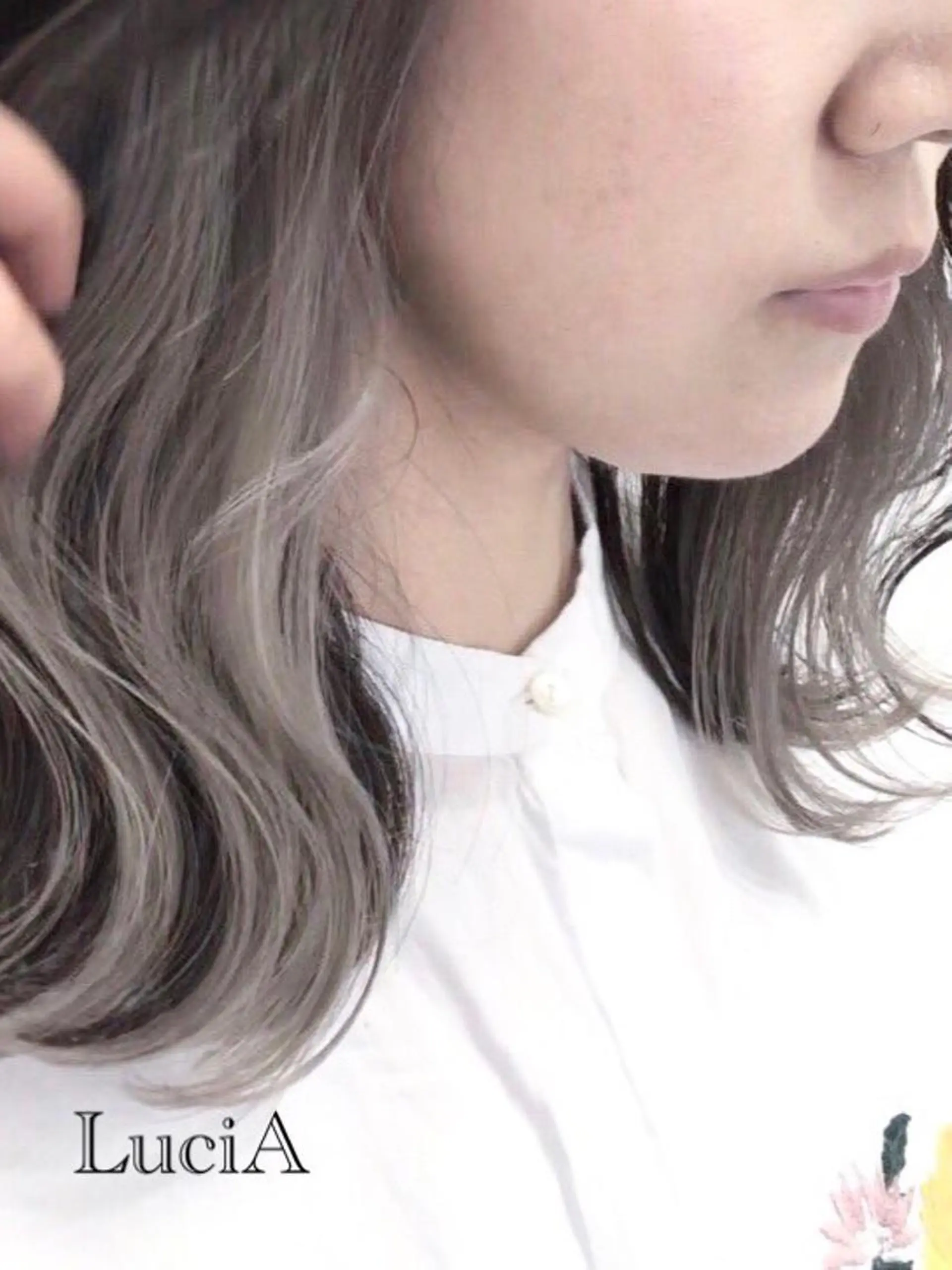 カラー ヘアアレンジ ロング エクステ LuciA\5900のヘアスタイル