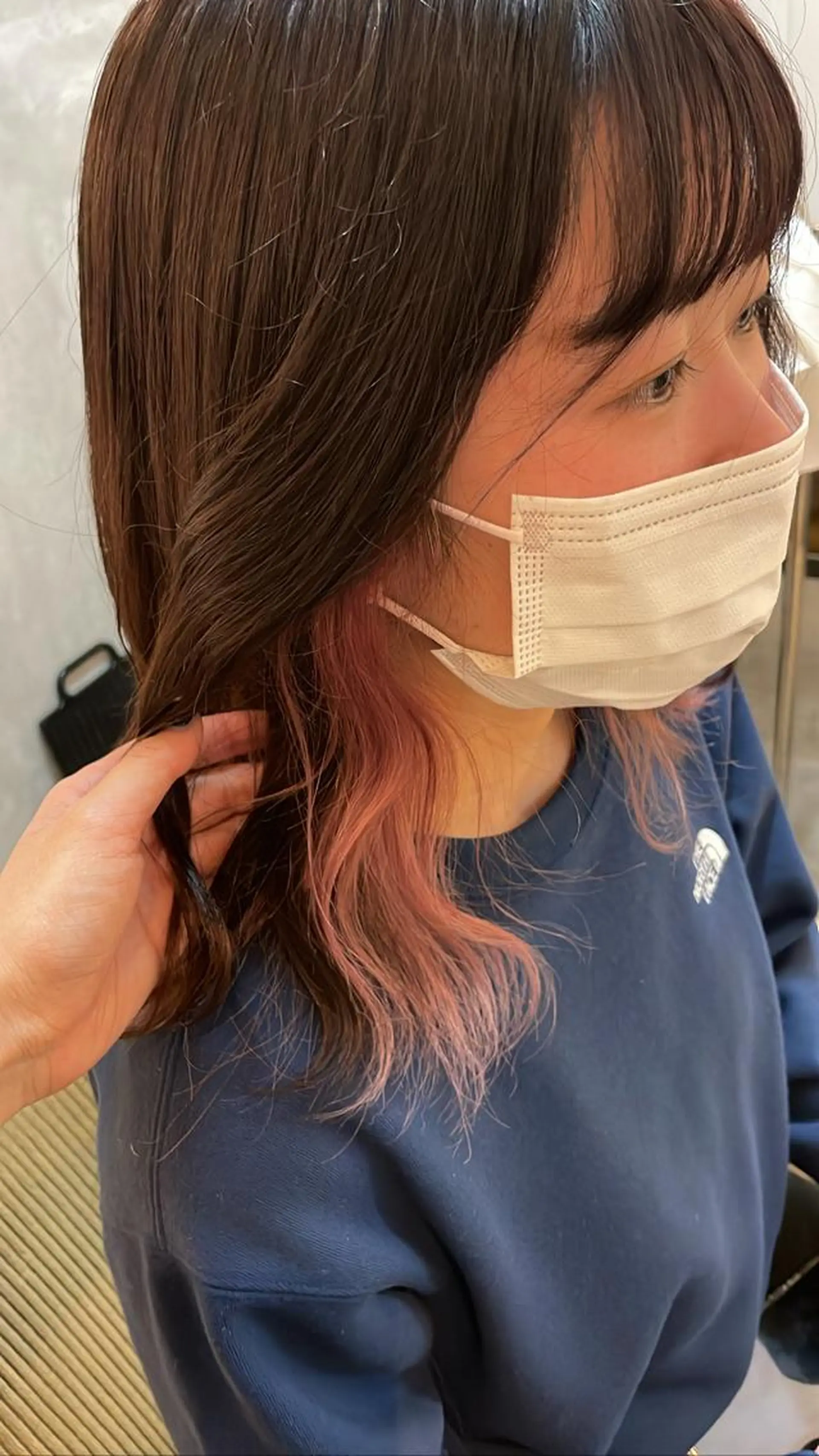 カラー インナーカラー ピンクカラー パーマ/透明感カラー 小松のヘアスタイル