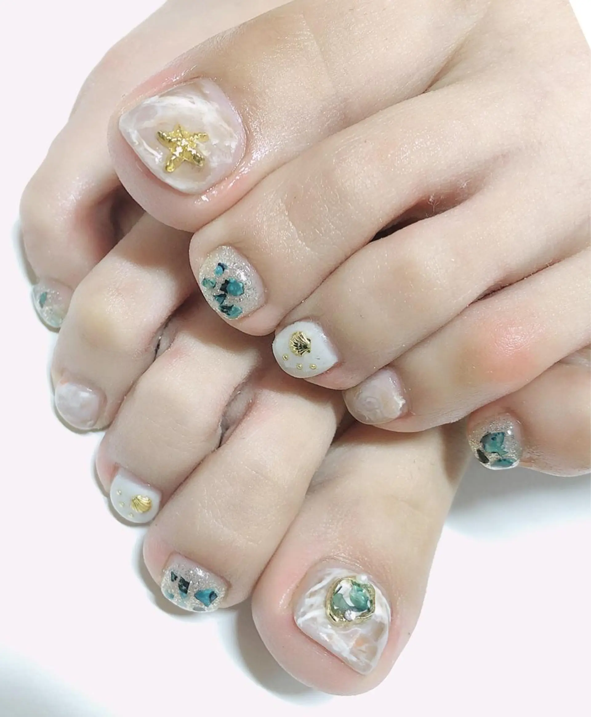 ネイル 大理石ネイル(マーブル) ニュアンスネイル 夏ネイル u sのネイルデザイン