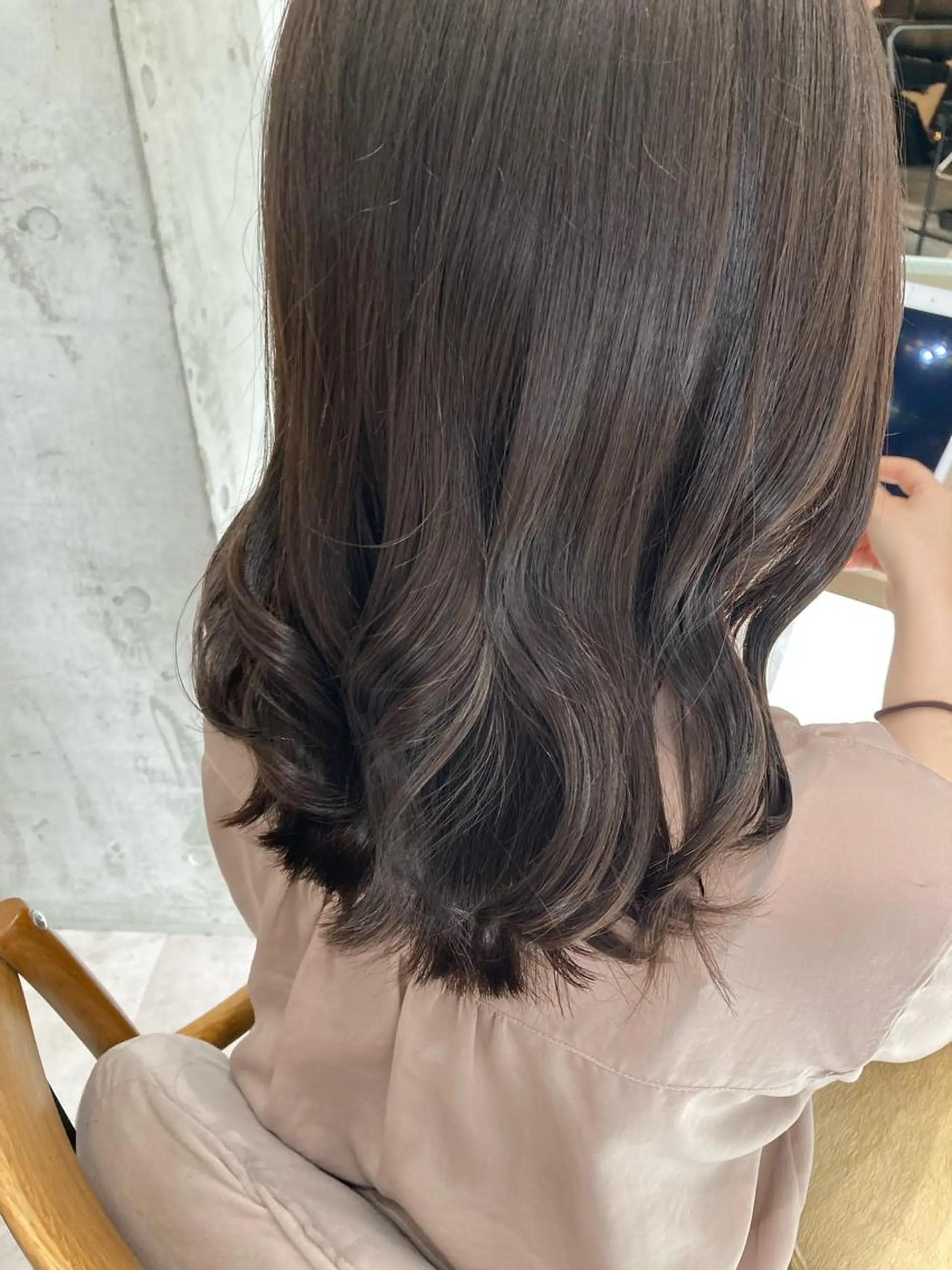 ミディアム ヘアカラー トリートメント ✨色持ちの良い艶 カラー✨蟹江真世のヘアスタイル