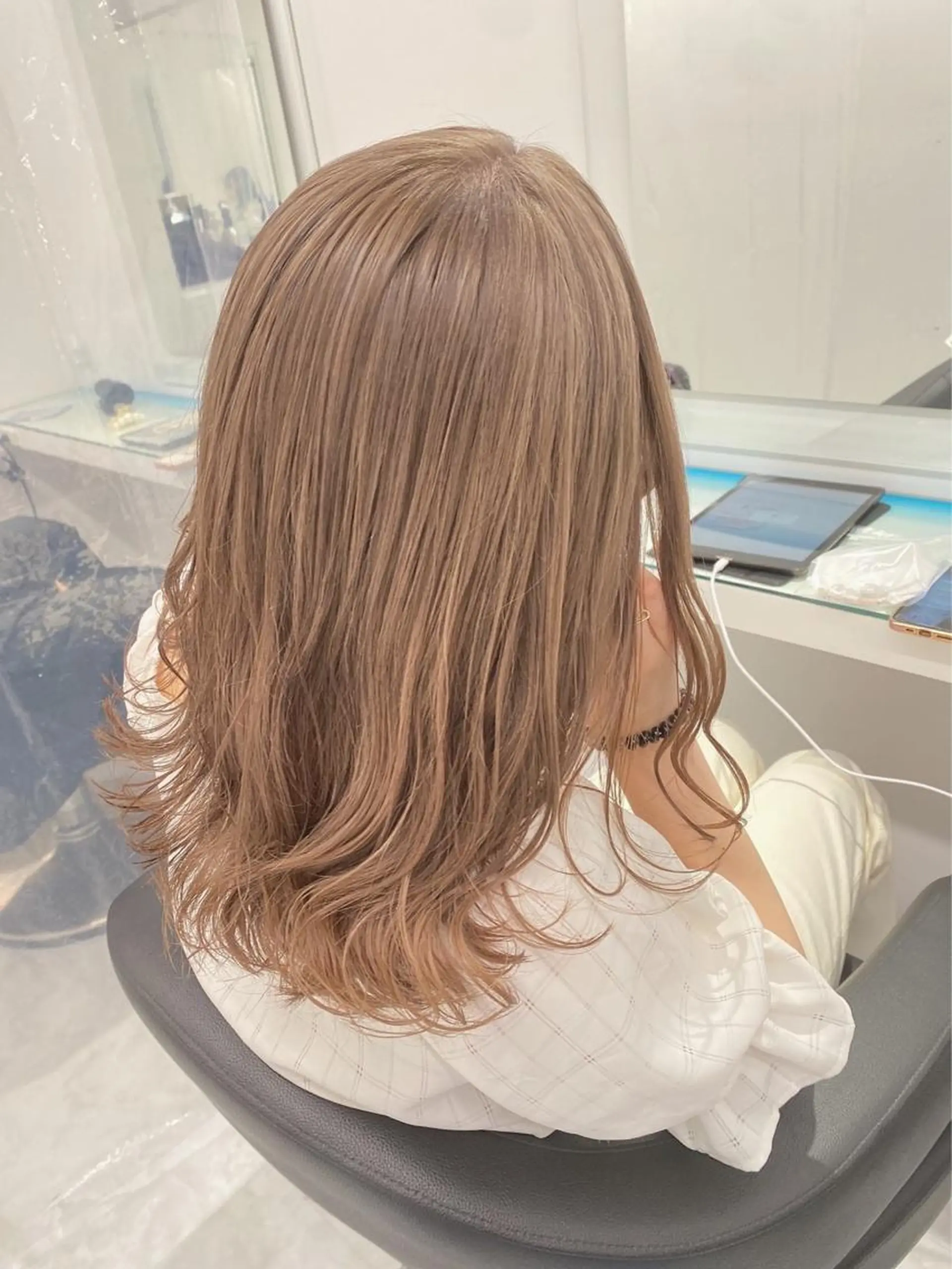 セミロング トレンドモテカラー 🩷色落ちまで可愛くのヘアスタイル
