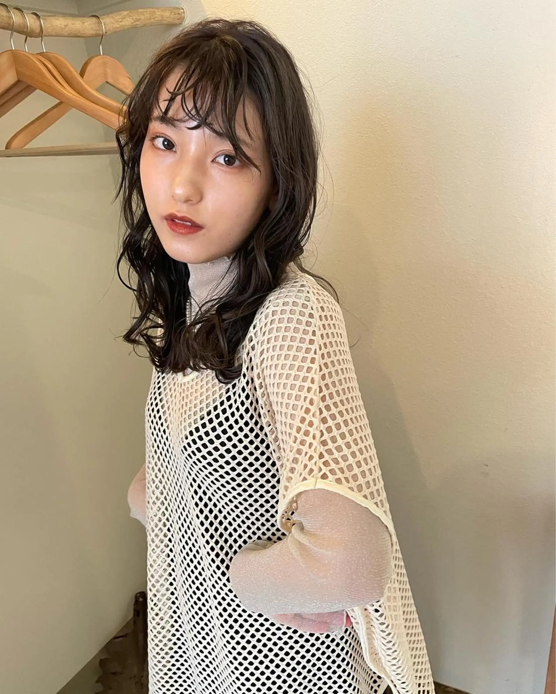 セミロング カラー ヒナゴ トヨカズのヘアスタイル