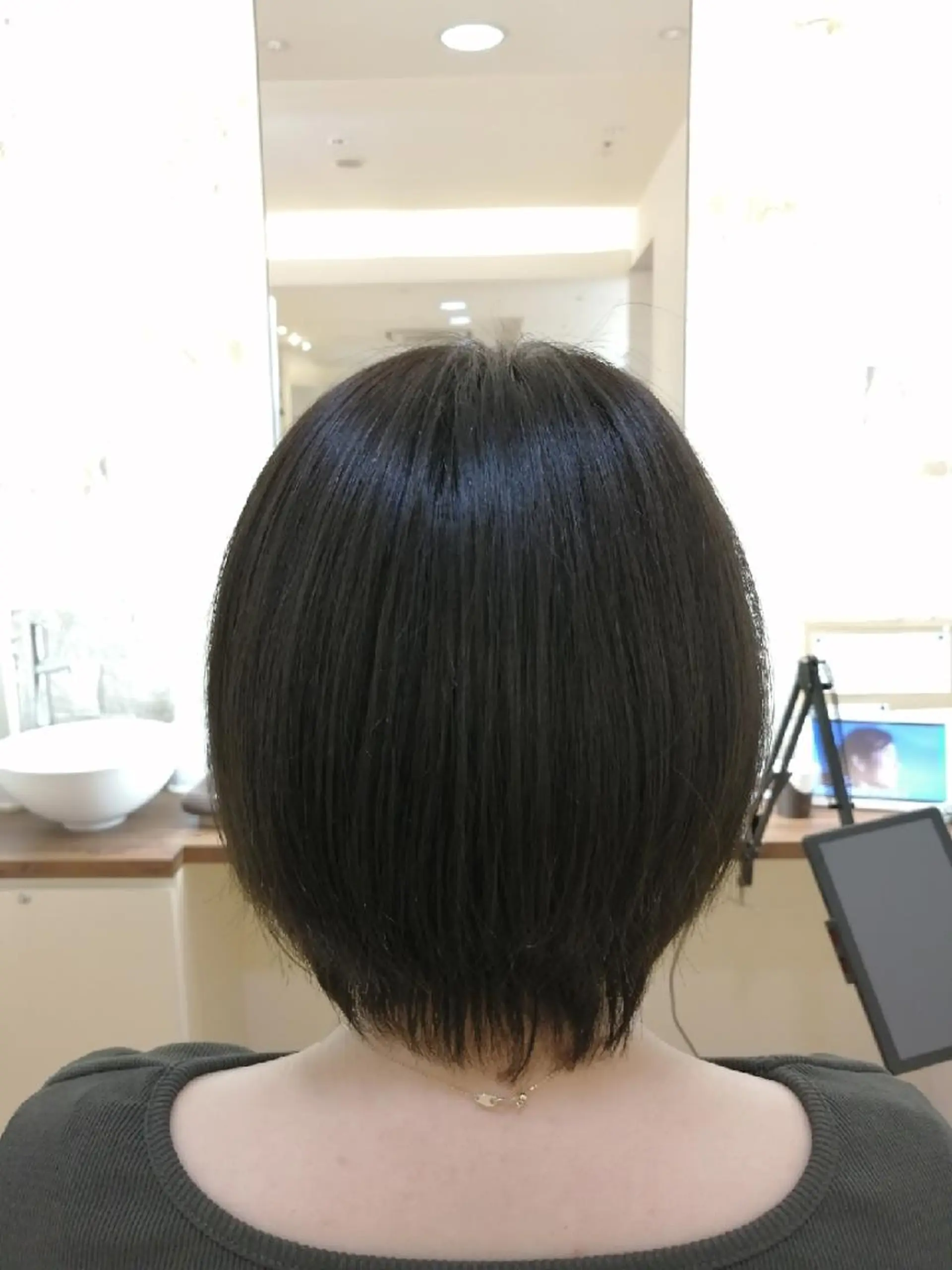 ミディアム 縮毛矯正 カット ヘアカラー トリートメント 鈴木 さやかのヘアスタイル