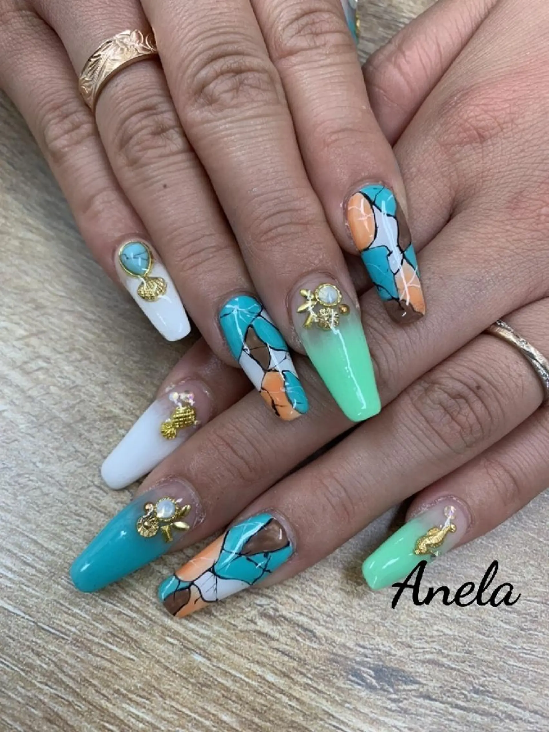 ネイル アートネイル フットネイル ジェルネイル 持ち込み ニュアンスネイル 河野ちえ (雑誌掲載サロン)のネイルデザイン