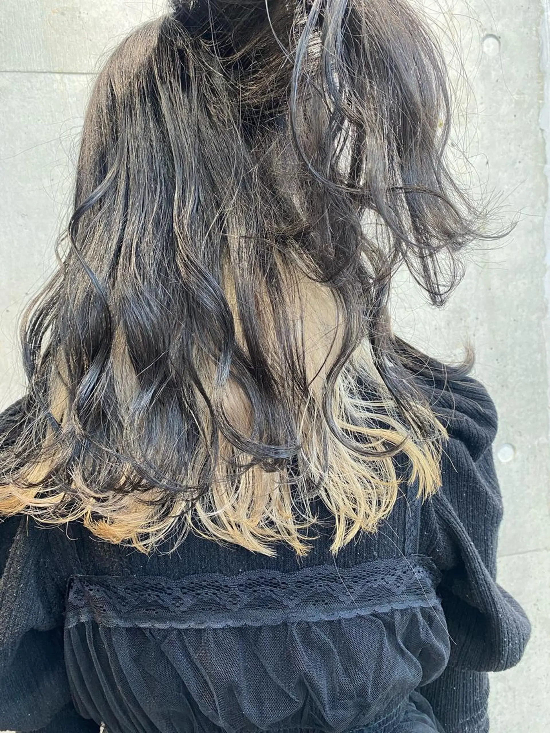 ロング カラー アッシュ アッシュグレー アッシュグレージュ バレイヤージュ ミストバング ヘアカラー トリートメント ヘアセット カットカラー特化 ⭐️代表⭐️のヘアスタイル