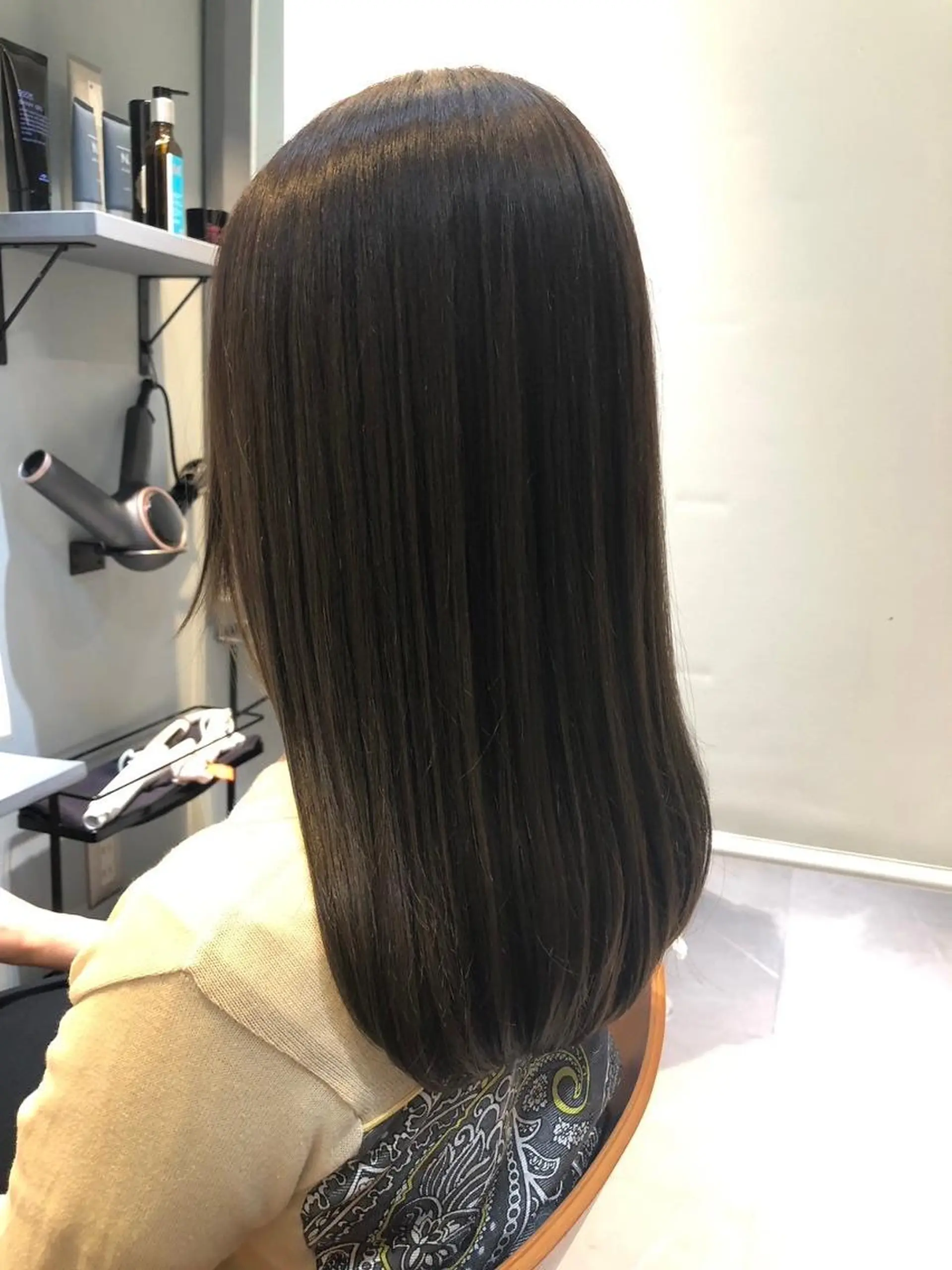 カラー セミロング 髪質改善 縮毛矯正 酸性ストレート 銀座・有楽町 うえむーのヘアスタイル