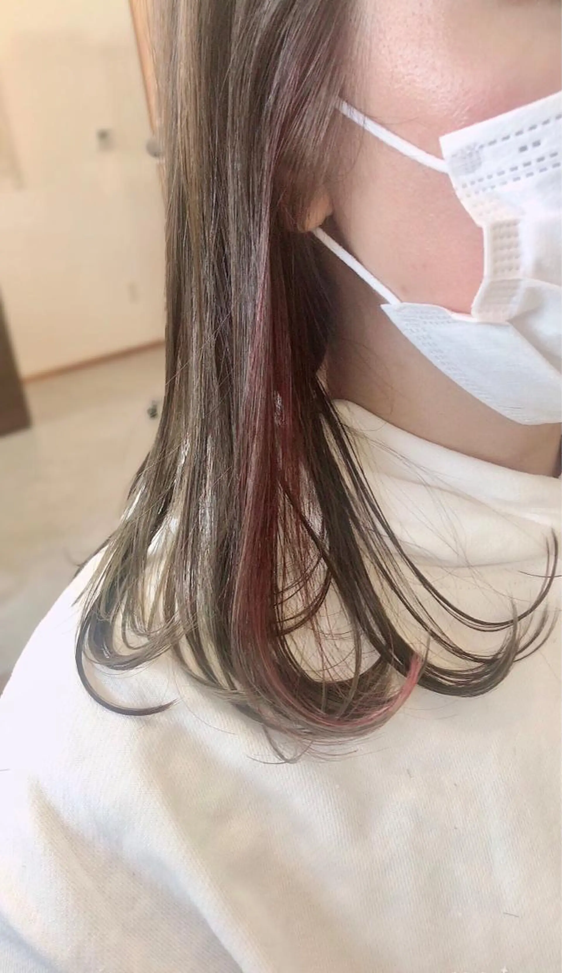 セミロング カラー ケアカラー インナーカラー hair works raptureのヘアスタイル
