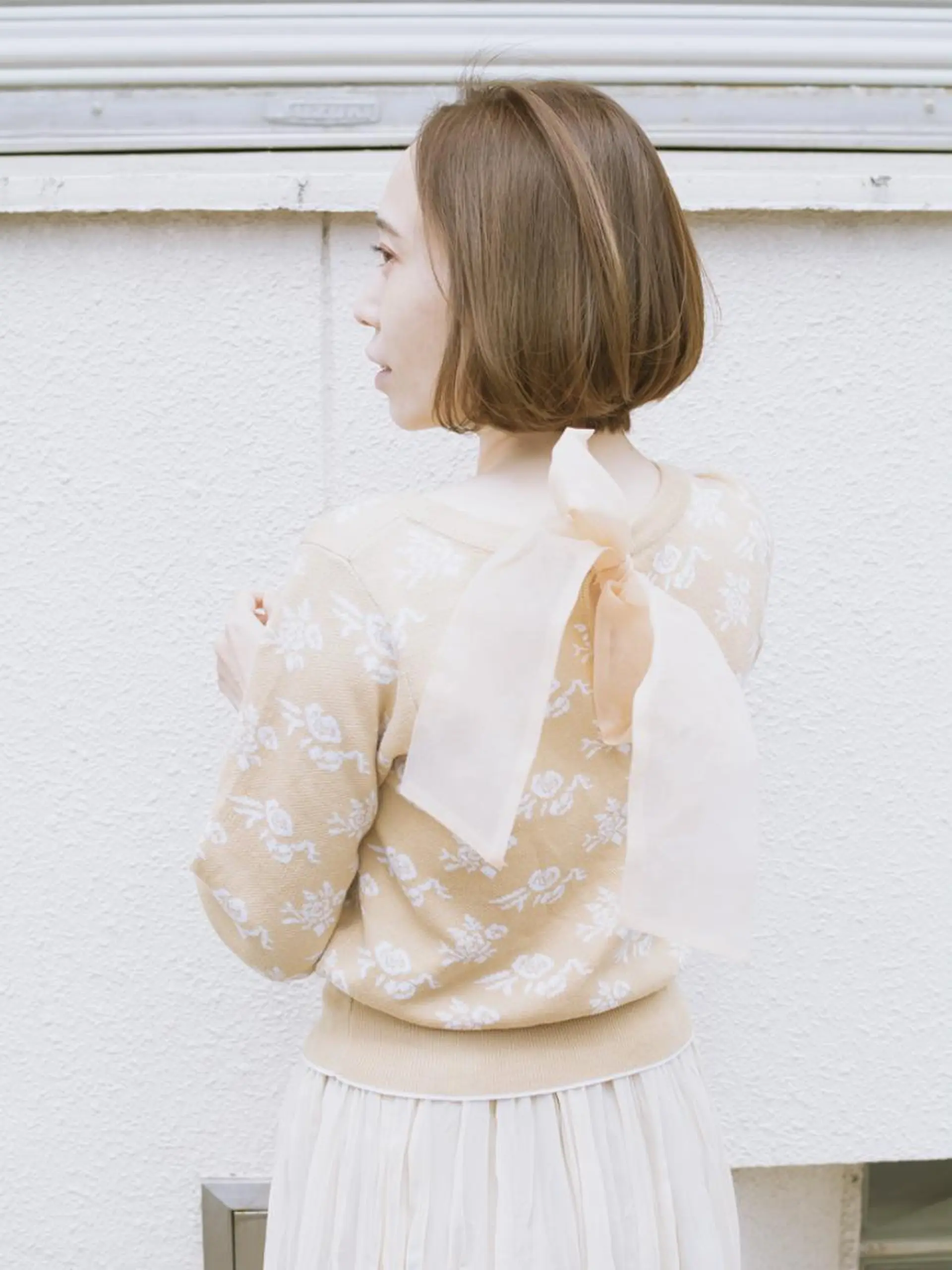 ショート カラー 切りっぱなしボブ ショートボブ ベージュカラー ブルーカラー ブルージュ 撮影モデル 斉藤 正敏のその他イメージ