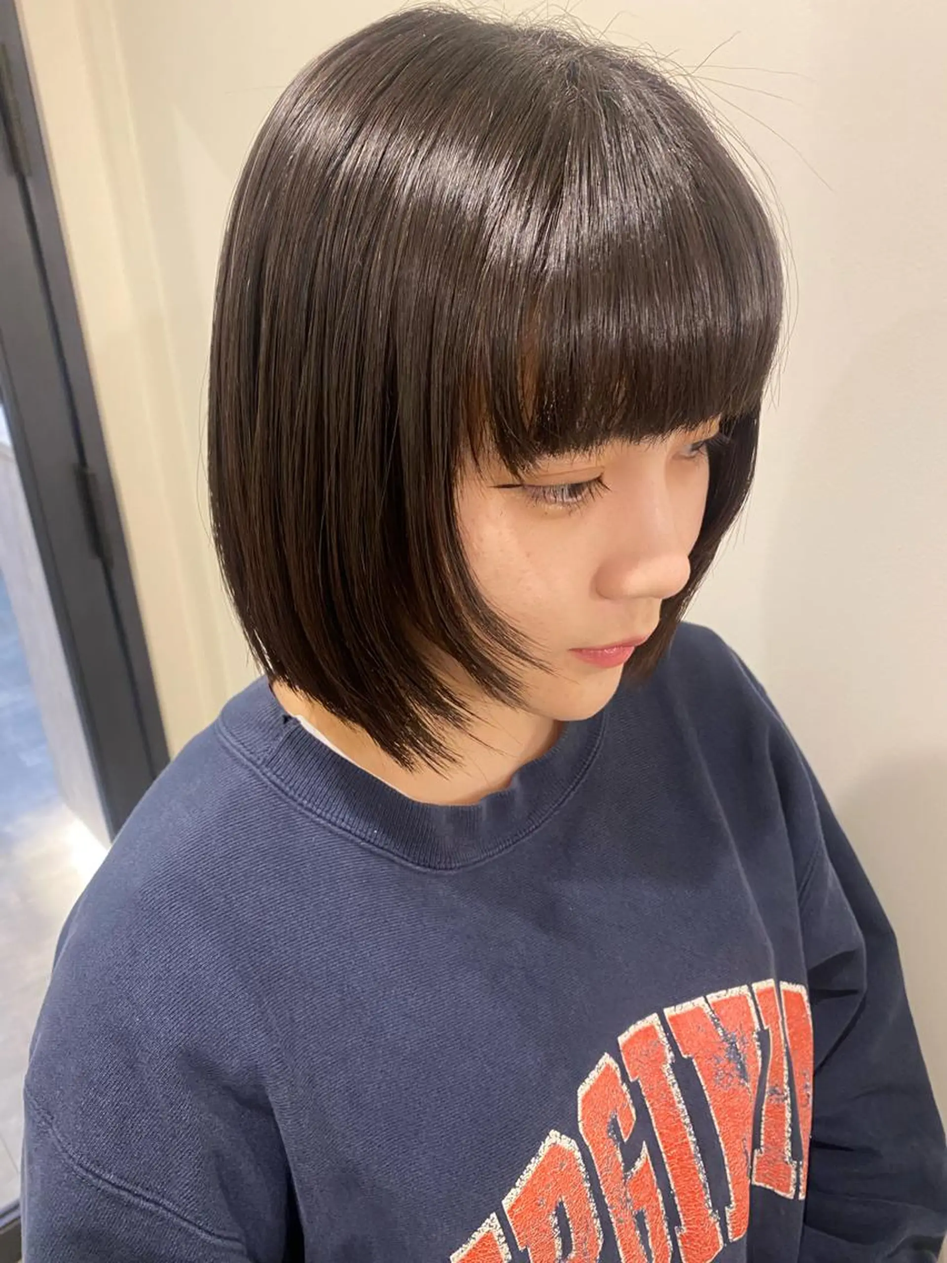 ショート ボブ 顔周りカット レイヤーカット ウルフカット カット 🍑 モモカ🍑のヘアスタイル