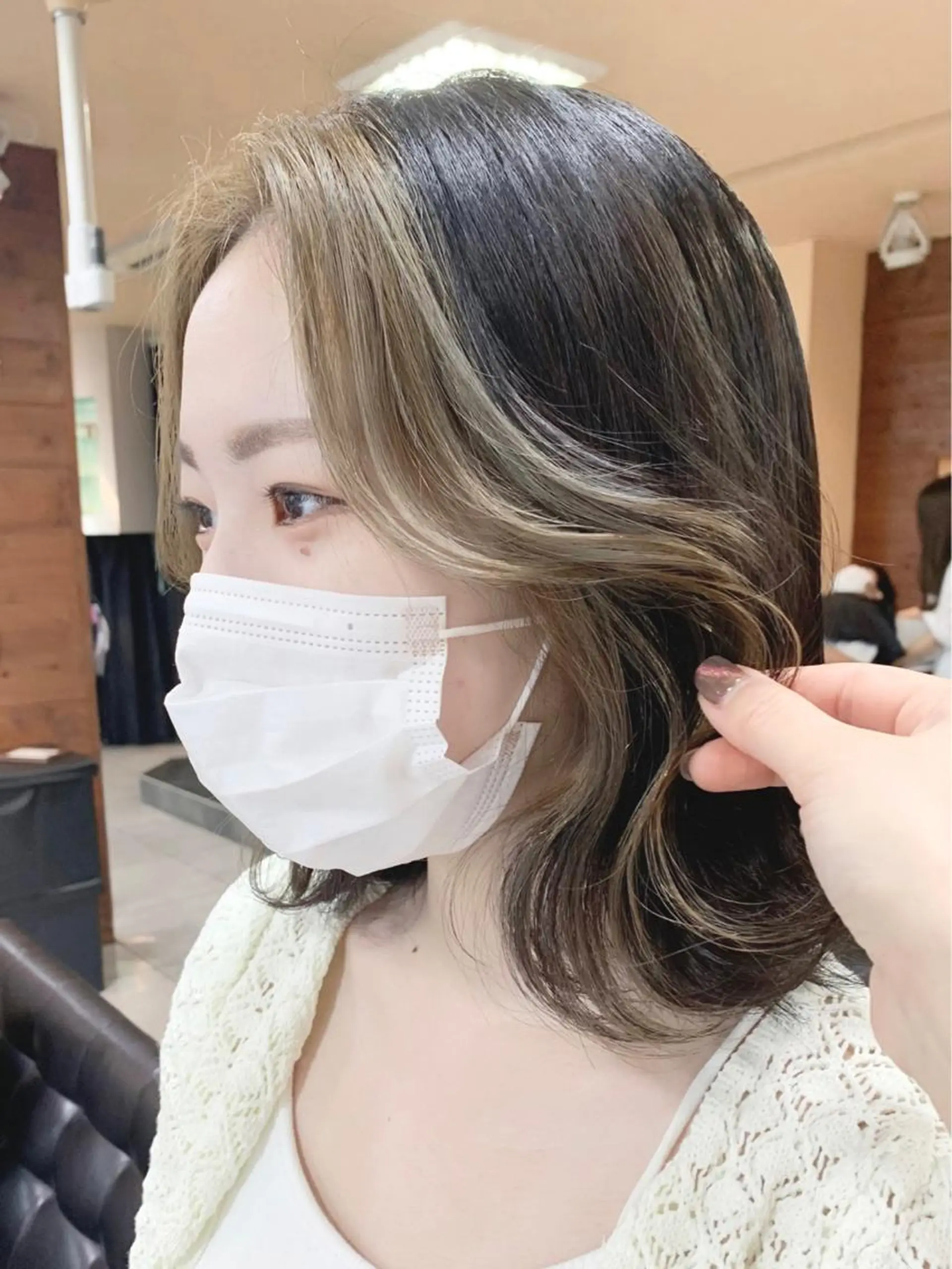 ミディアム ミストバング 顔周りカット ヘアカラー 🫧艶髪カラー🫧 森本くるみのヘアスタイル
