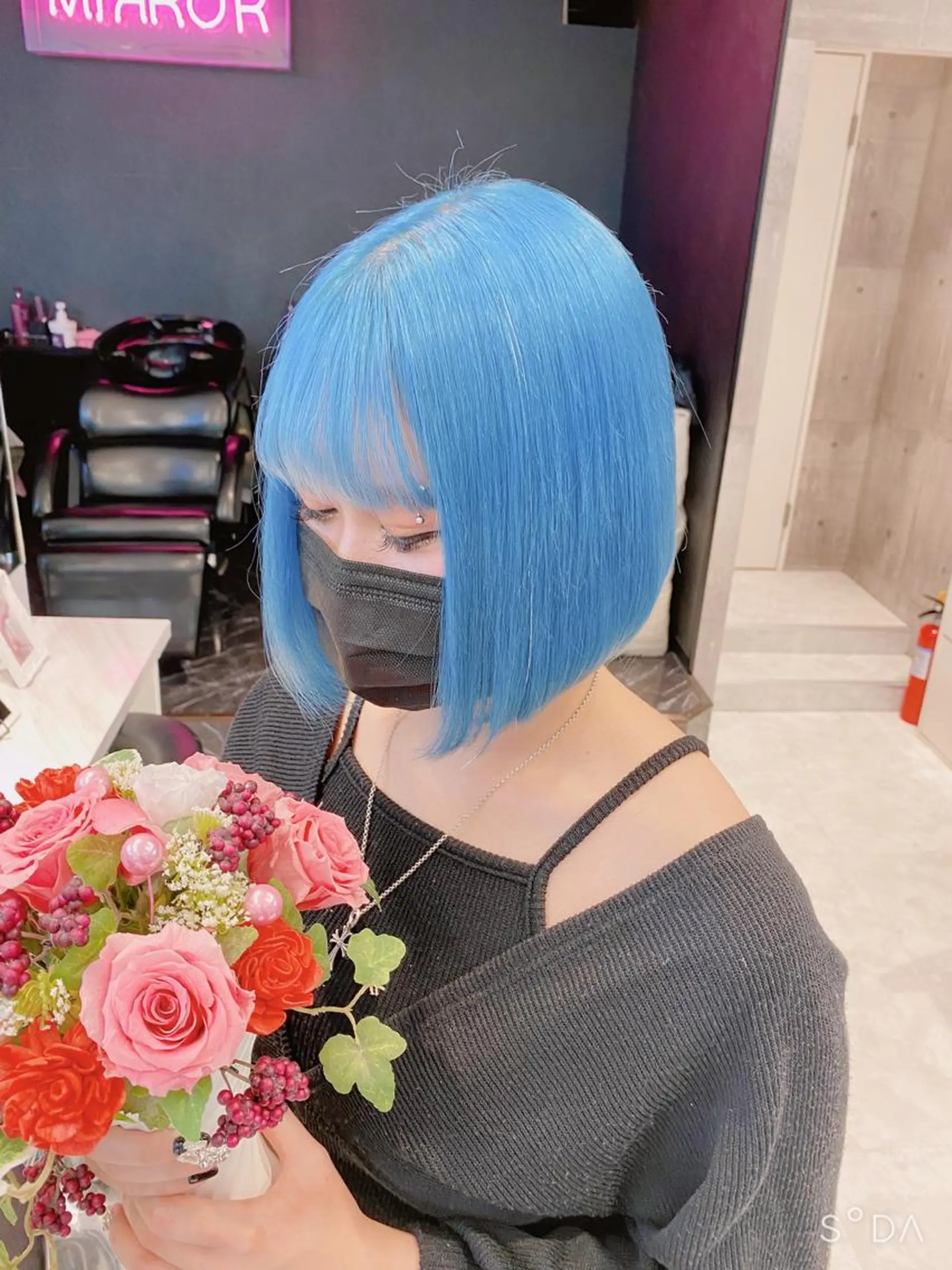 ショート カラー ヘアアレンジ ヘアカラー トリートメント ヘアセット 🩶【推しハイトーン 】yuzu🩶のヘアスタイル