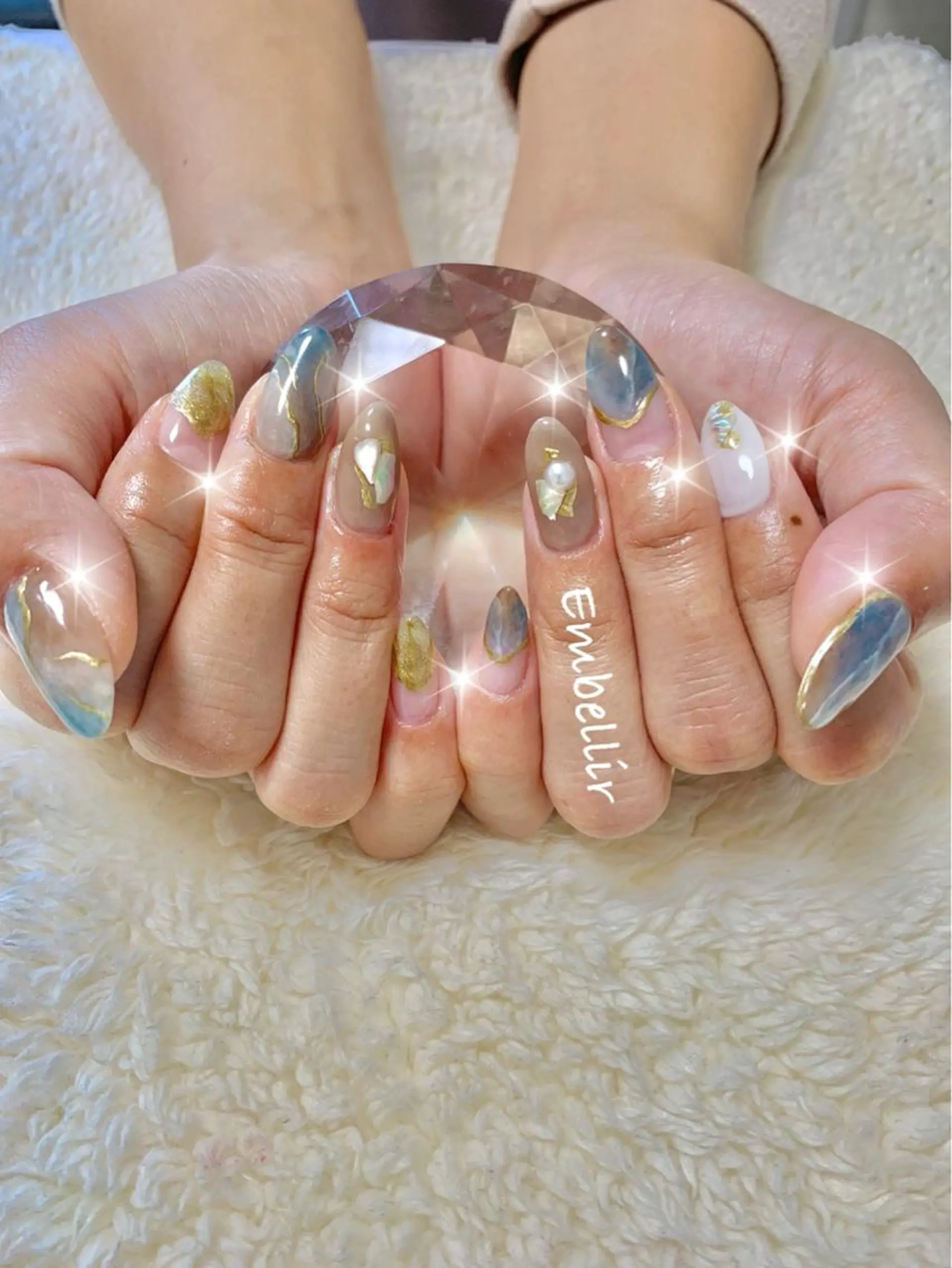 ネイル アートネイル 夏ネイル EMILUCA 北河希のエステ・リラクイメージ
