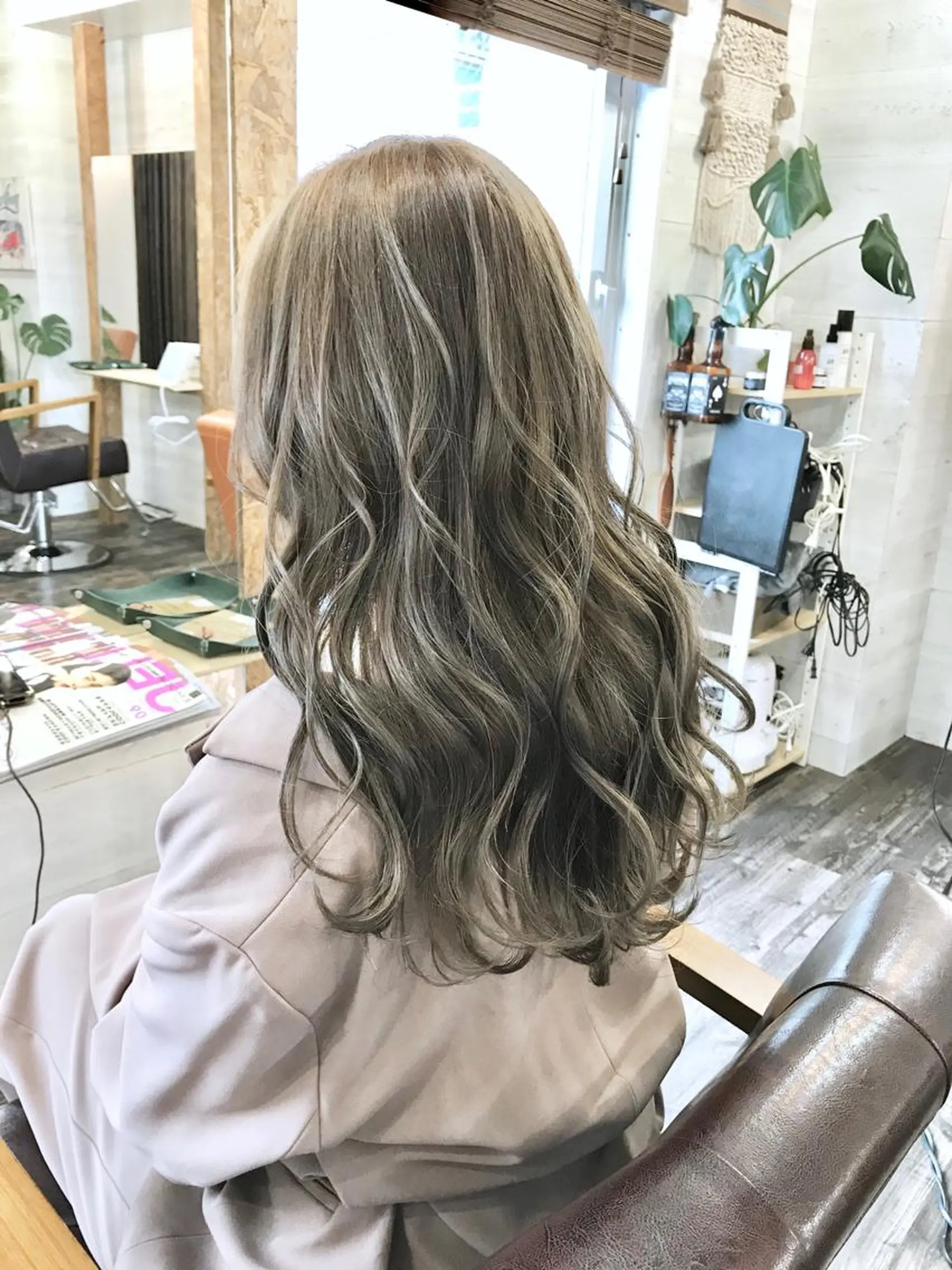 セミロング カラー プチプラ&ハイクオ リティ✰Lilly✰のヘアスタイル