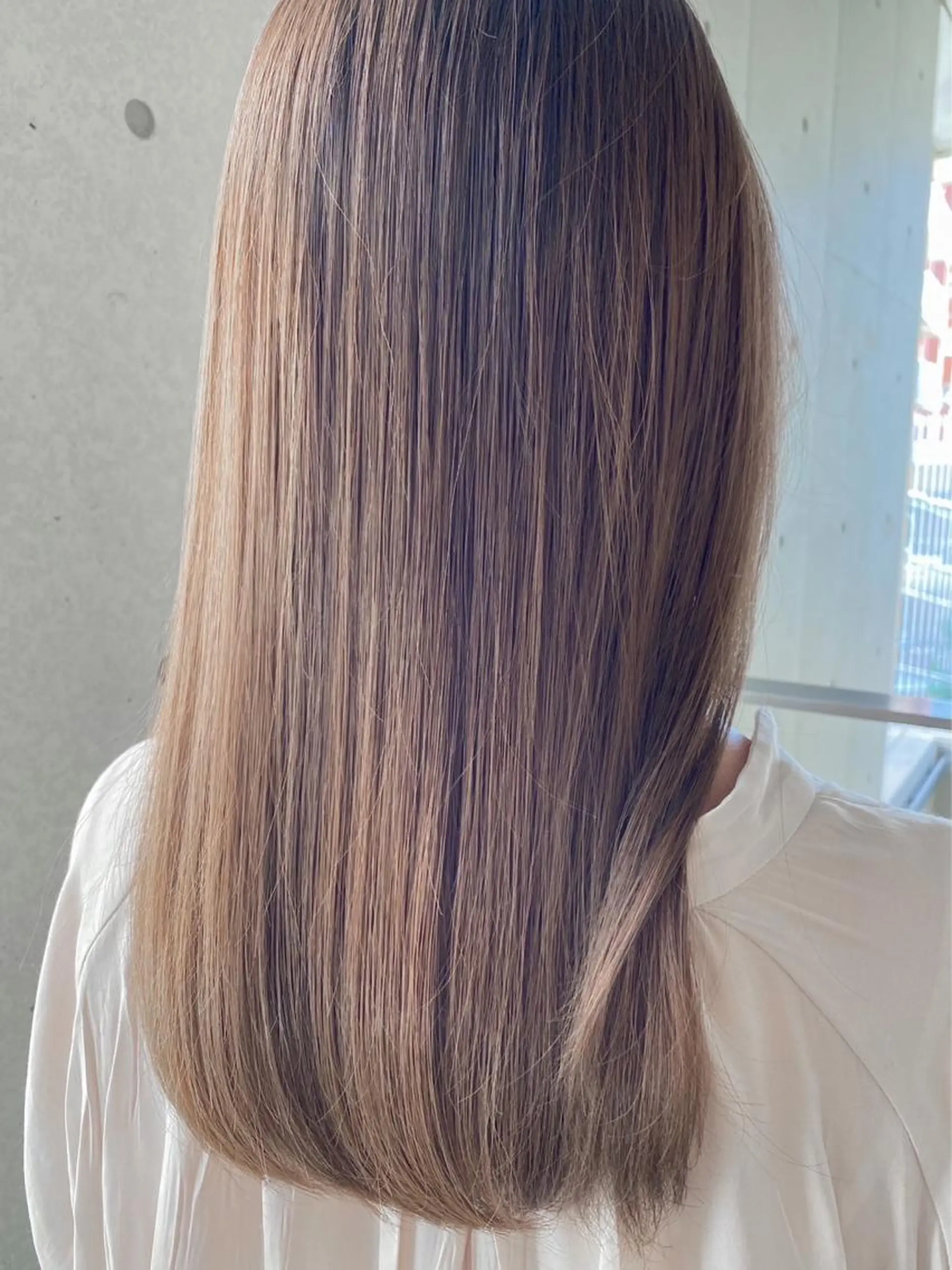 ロング カラー Agnos青山所属・鈴木 里奈のヘアスタイル