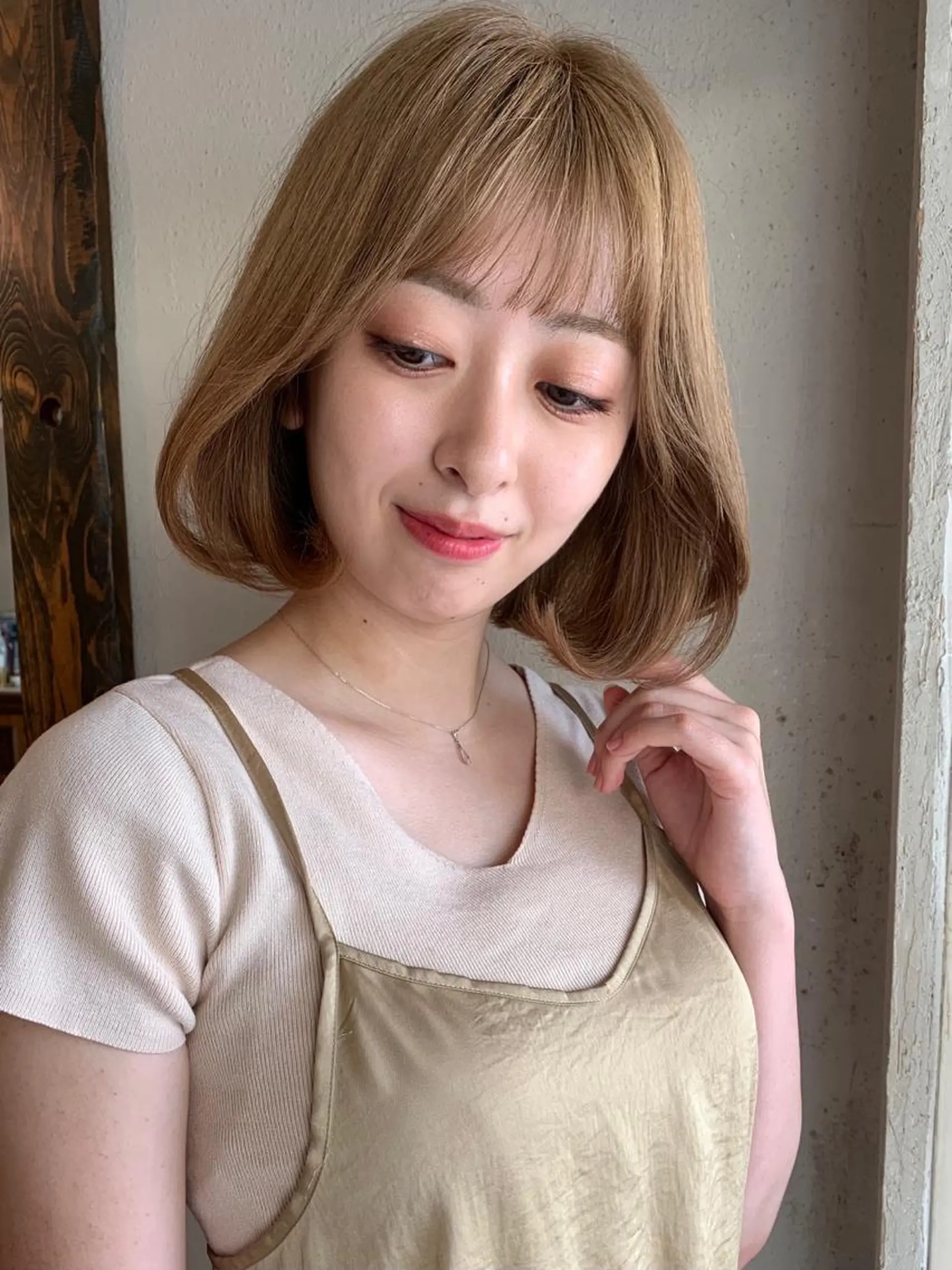 ショート カラー カット ヘアカラー トリートメント 透明感/オリーブ/ グレージュ/YUKAのヘアスタイル