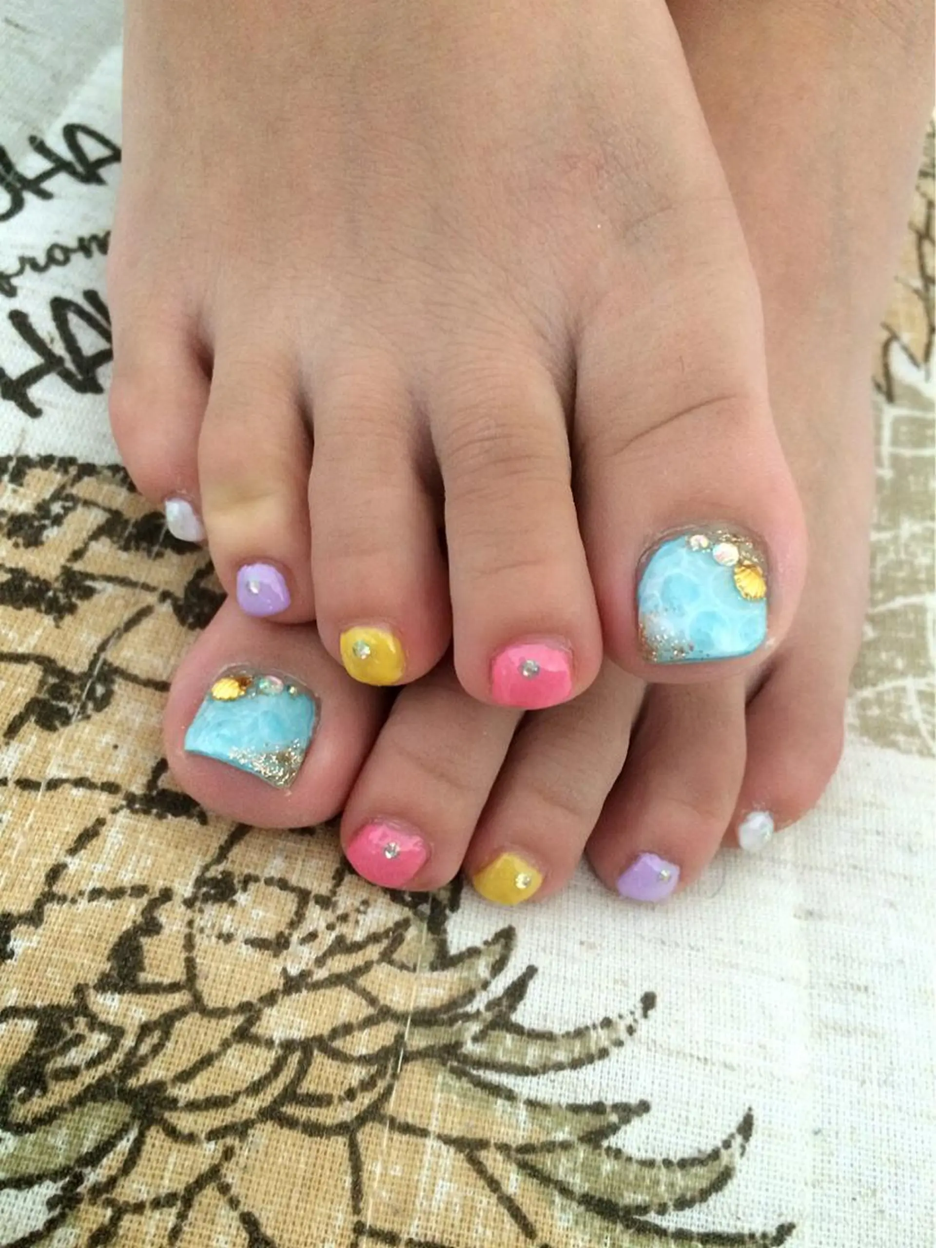 ネイル フットネイル 名倉 なな子のネイルデザイン