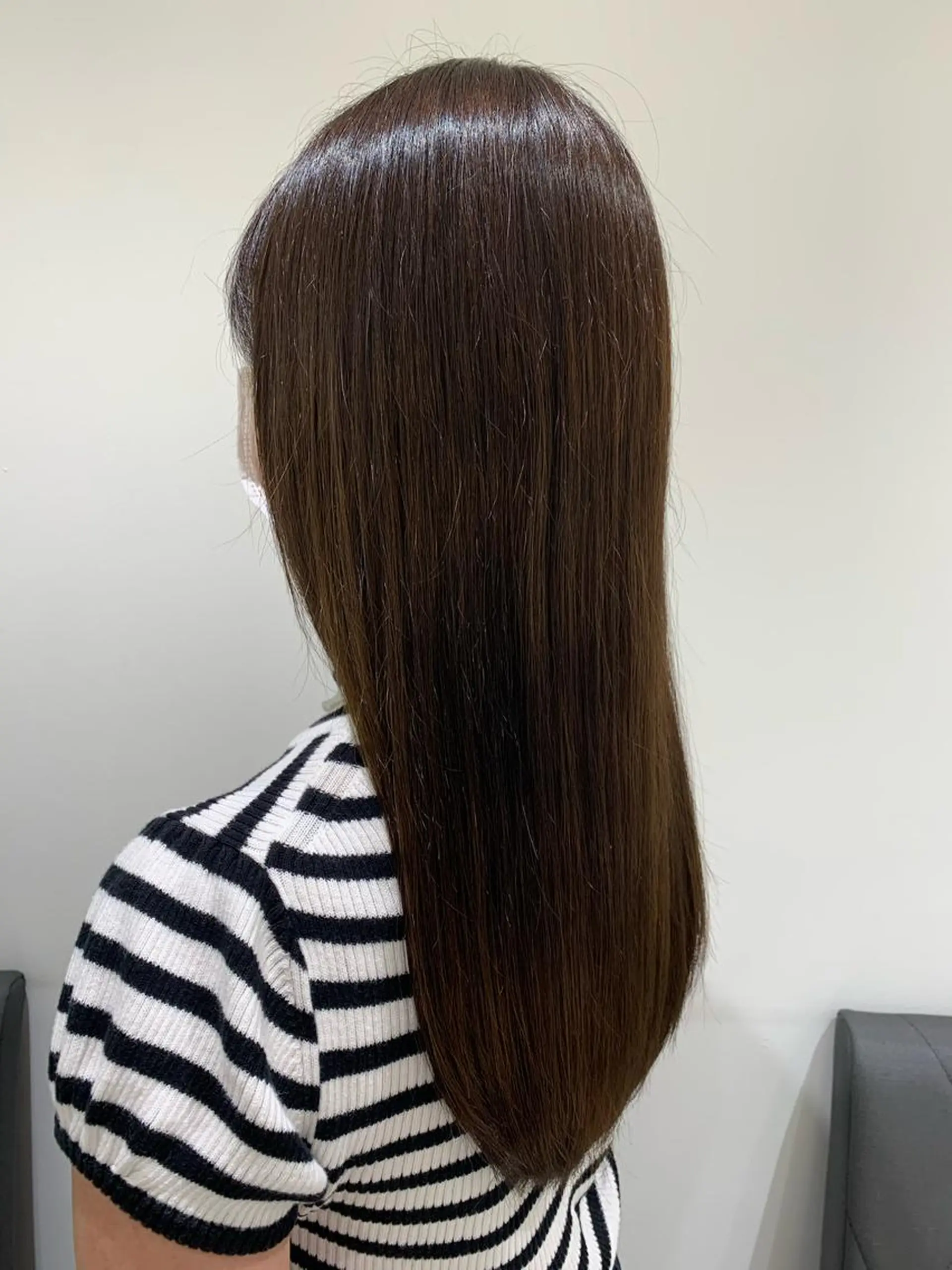 ロング カラー グレージュ 髪質改善 トリートメント 酸熱トリートメント メンズヘア専門🦊 RYOKAのヘアスタイル