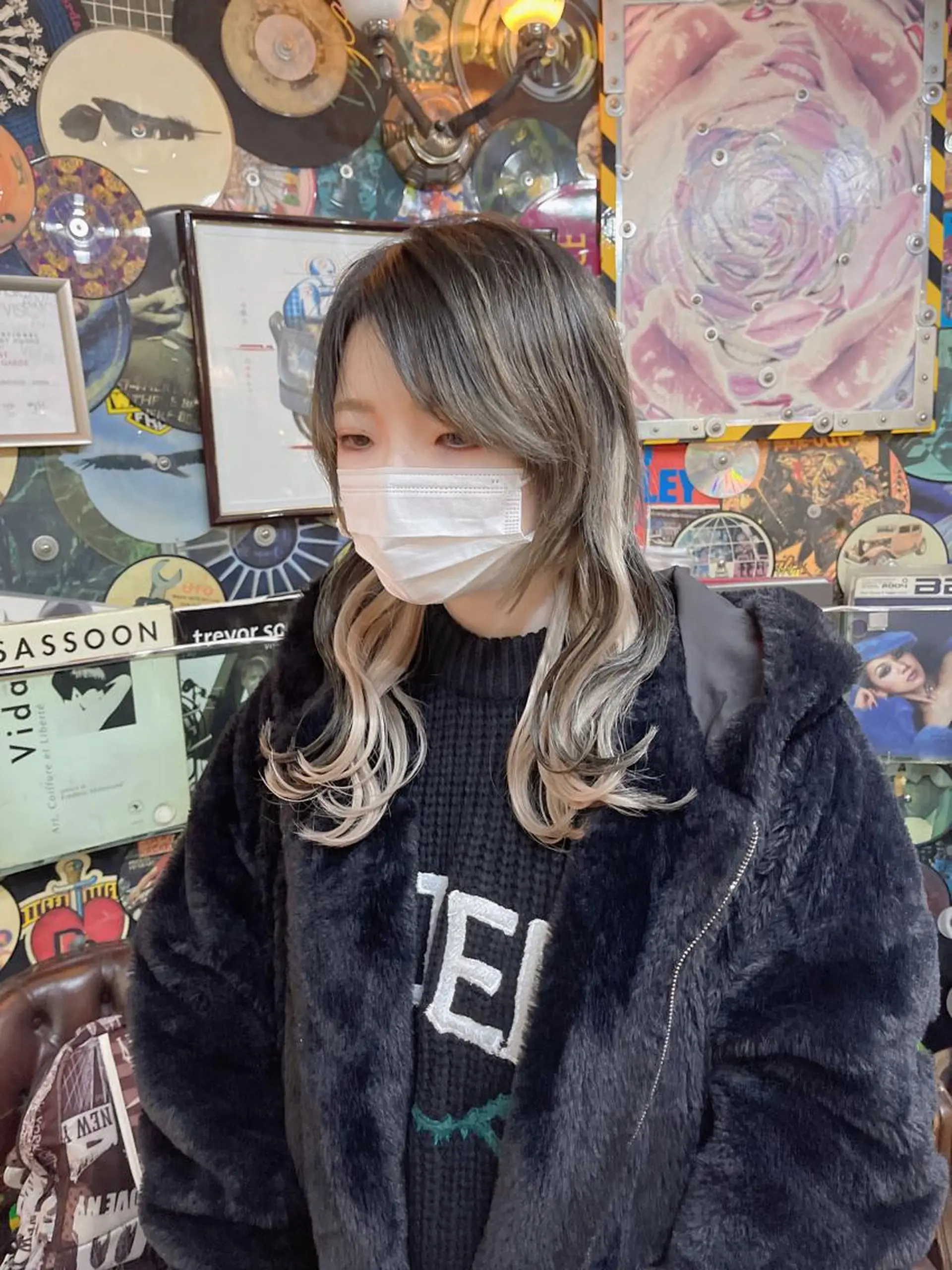 セミロング カラー ヘアアレンジ アイブロウ 編み込みエクステ エクステ ウルフカット haco+所属・🌈派手髪エクステ ブレイズ🌈ひろとのヘアスタイル