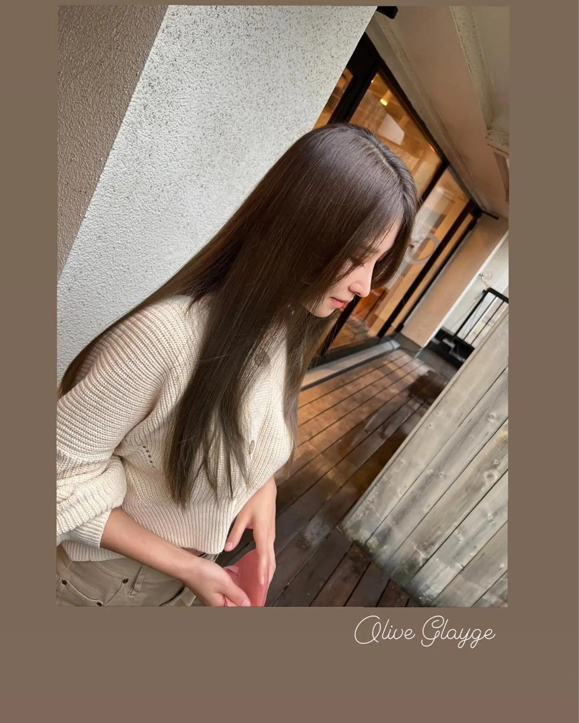 ロング カラー 透明感カラー グレージュ 顔まわりレイヤー 顔周りカット 髪質改善 カット ヘアカラー トリートメント ハイライト/インナー /ブリーチ/レイヤーのヘアスタイル