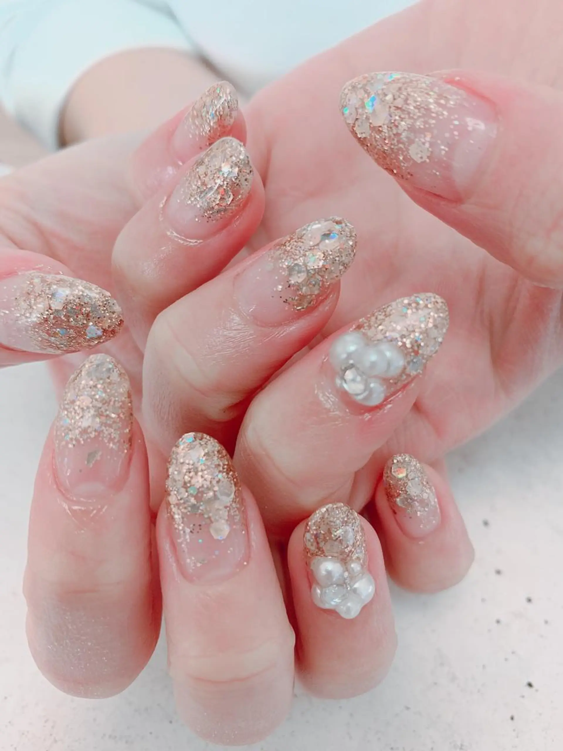 ネイル ストーンネイル nico.nico.mark NAIL所属・小林 梓のエステ・リラクイメージ