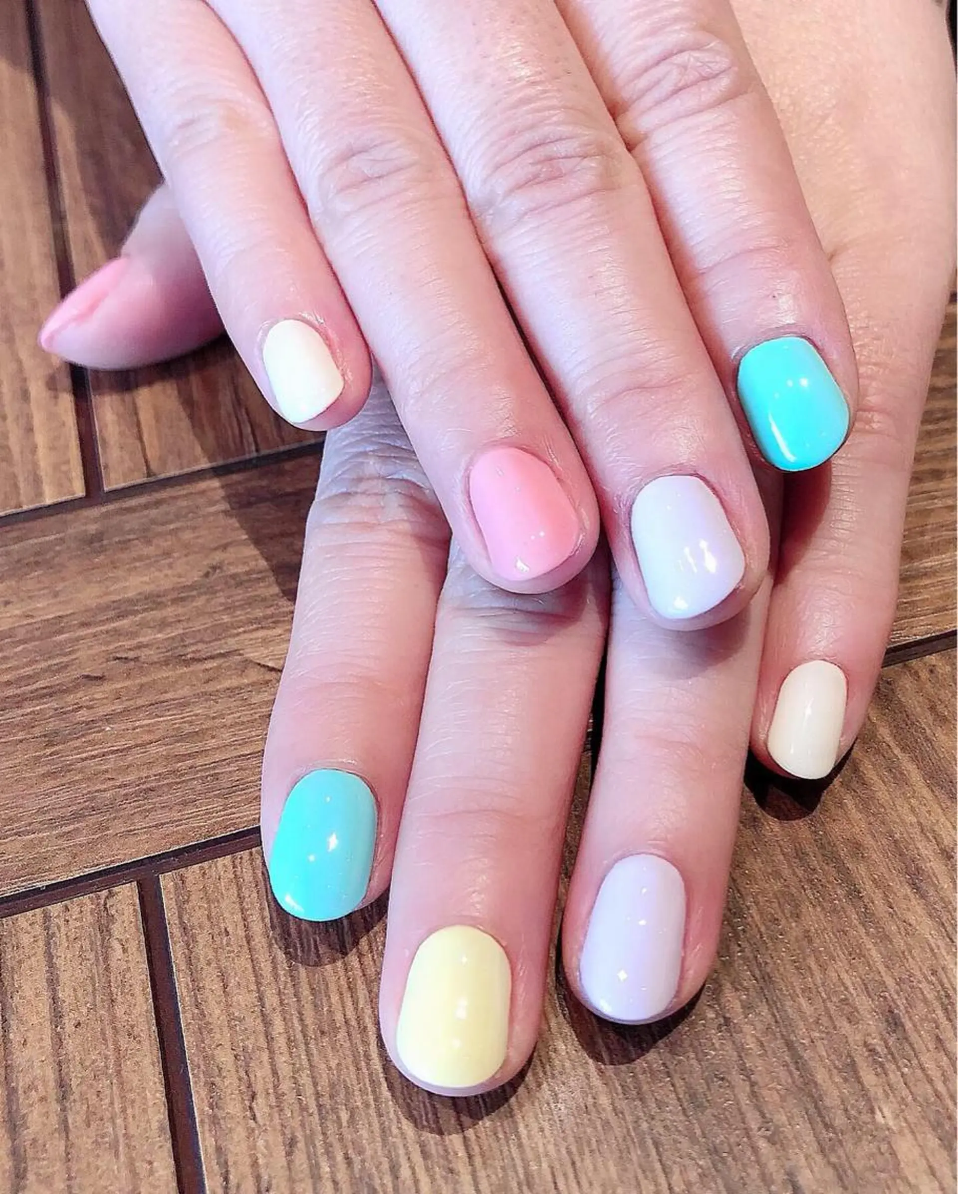ネイル パステルネイル Luana nail (ルアナネイル)のネイルデザイン