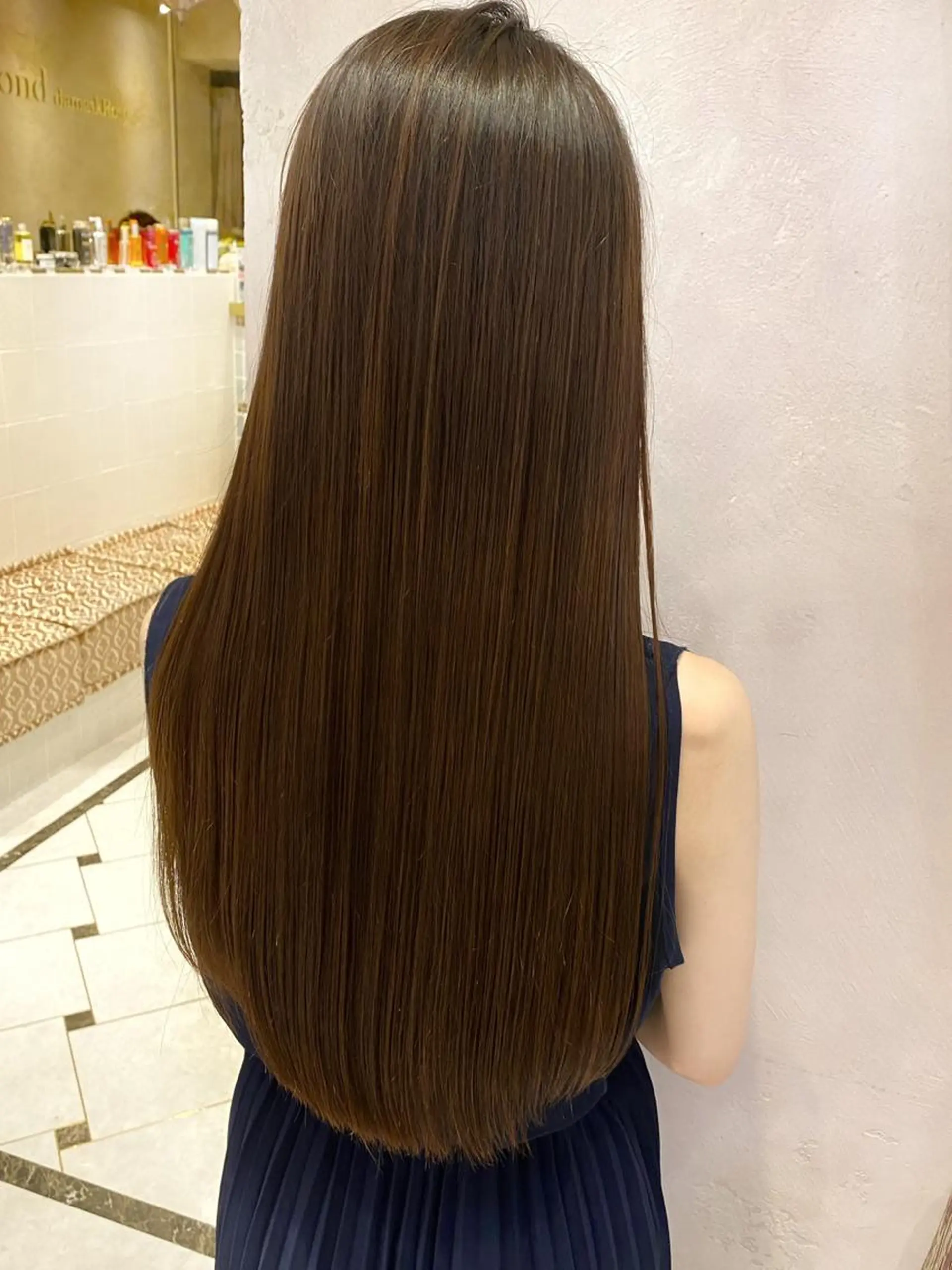 ロング 髪質改善 トリートメント カット ヘアカラー 縮毛矯正 トリートメント ツヤ髪になりたい方へ 🩷柴田知亜希のヘアスタイル