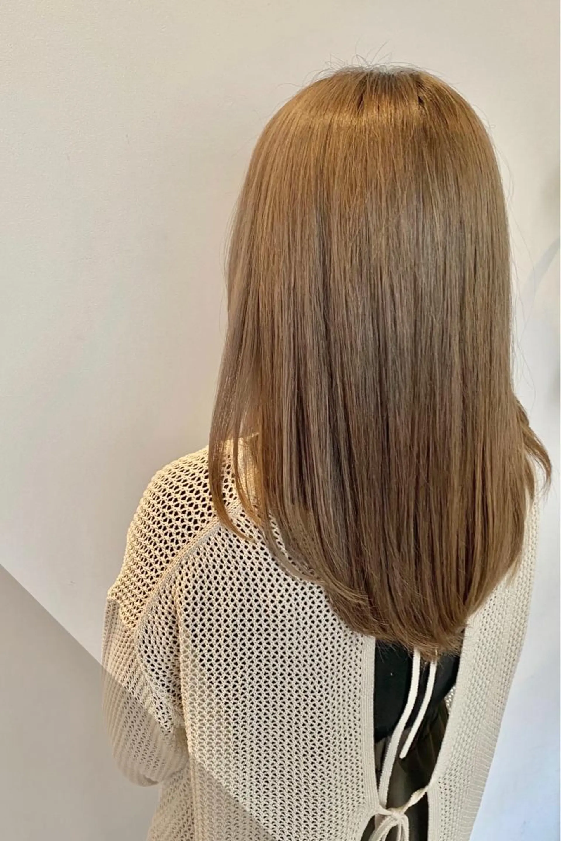 ロング カラー 菊地 紗矢のヘアスタイル