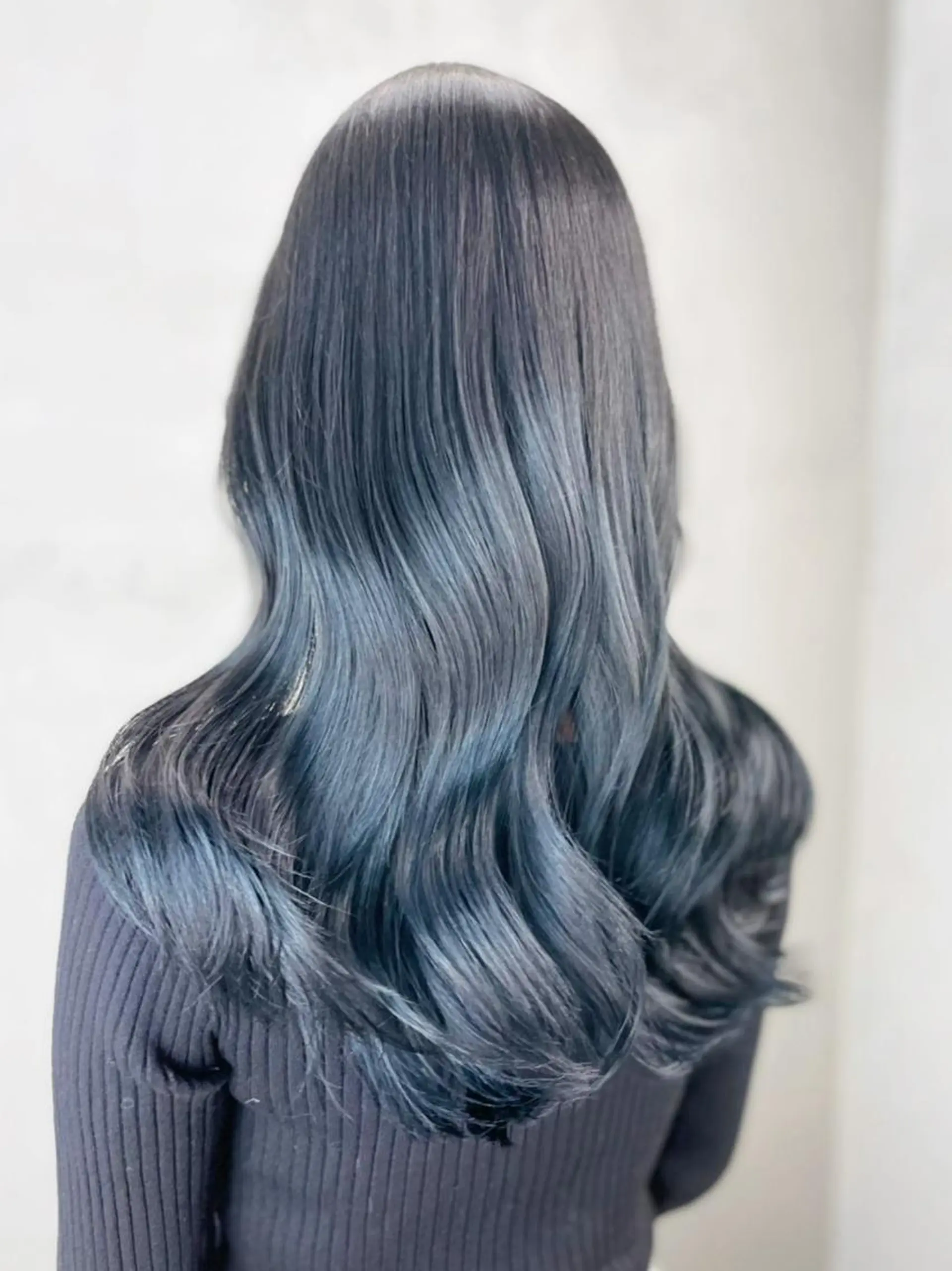 セミロング カラー パーマ ヘアアレンジ 黒髪 ブルーカラー ブルーブラック ITbyALBUM 中野店のヘアスタイル