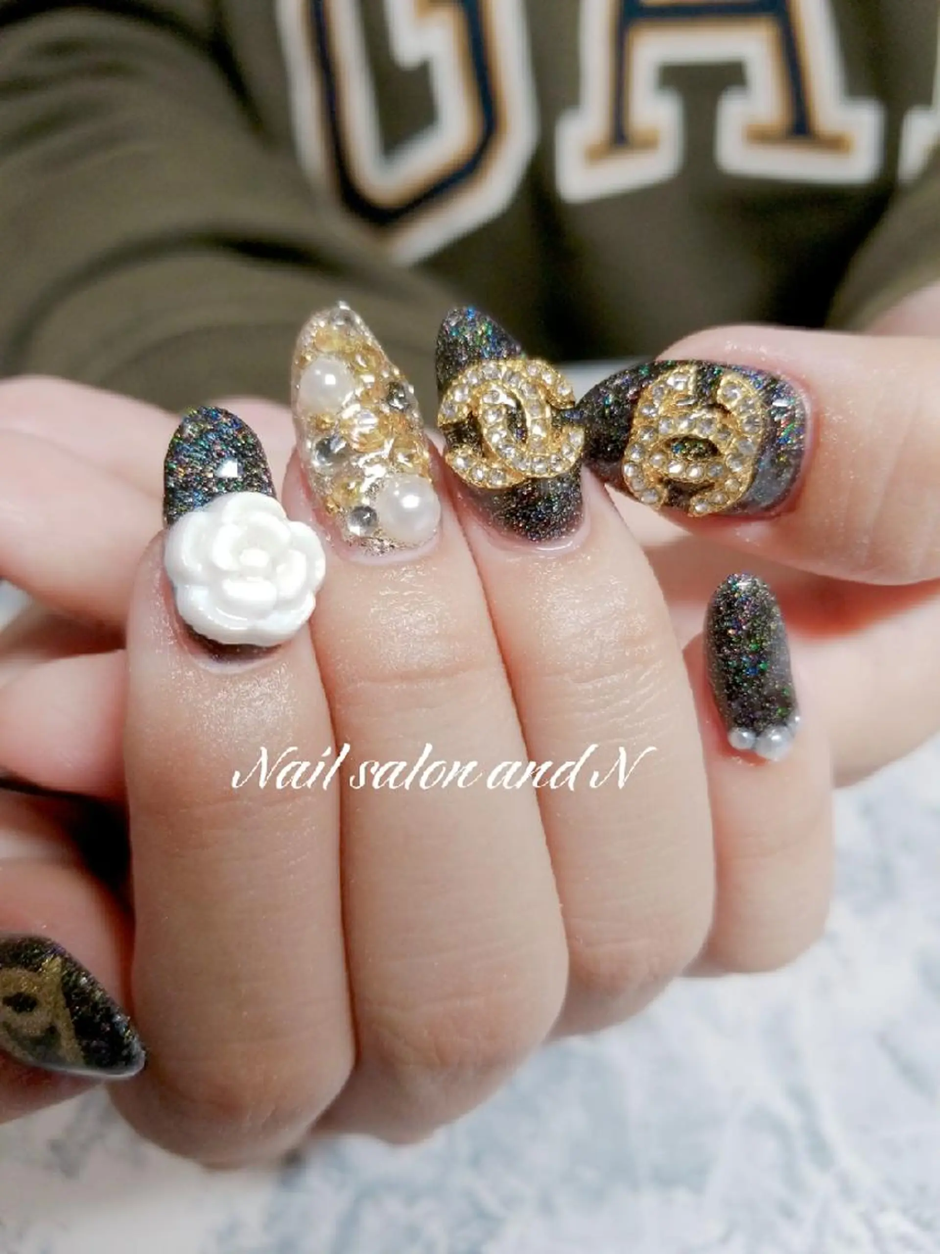 ネイル and Nのネイルデザイン