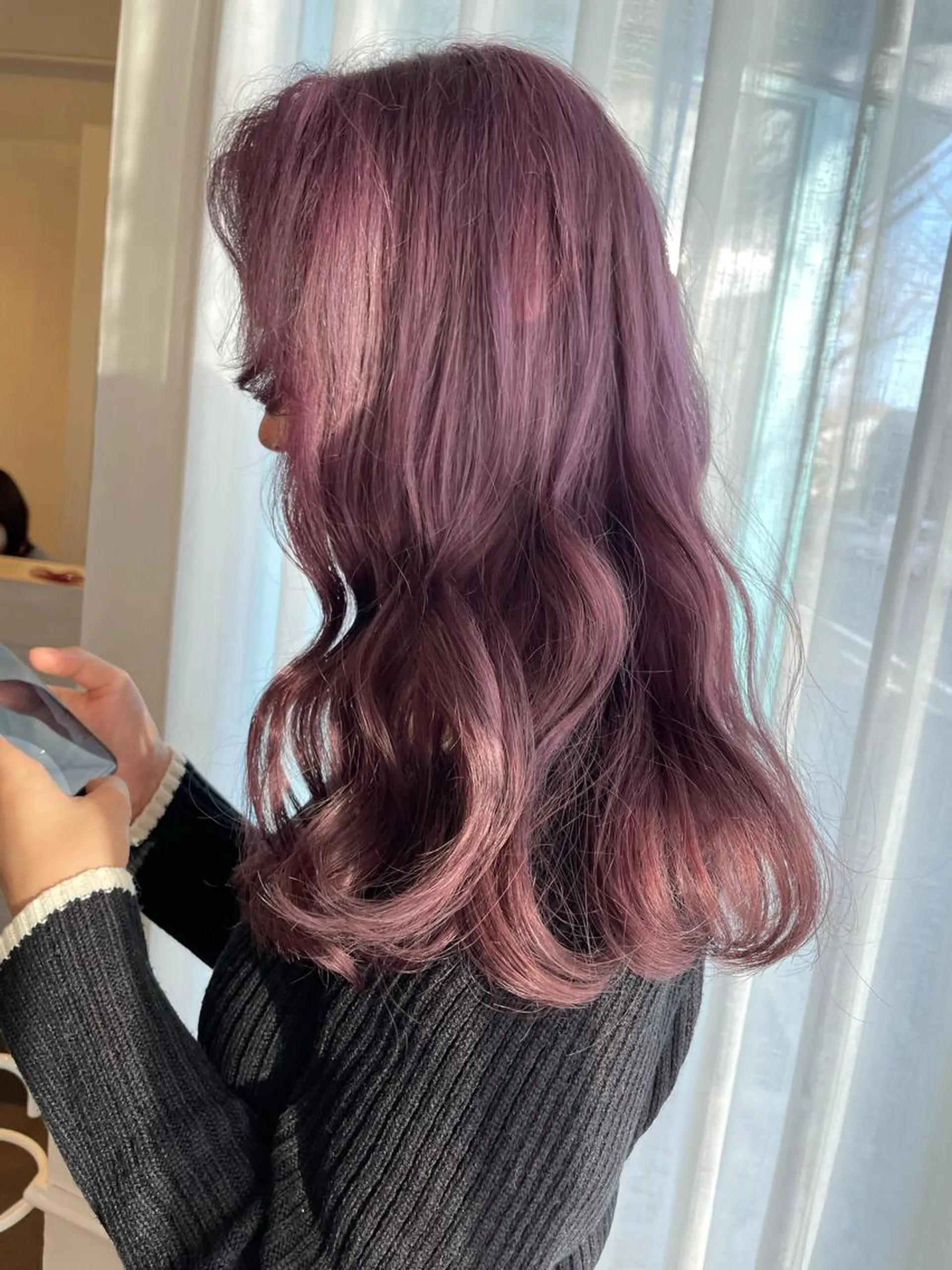 ロング カラー 安藤 佑衣のヘアスタイル