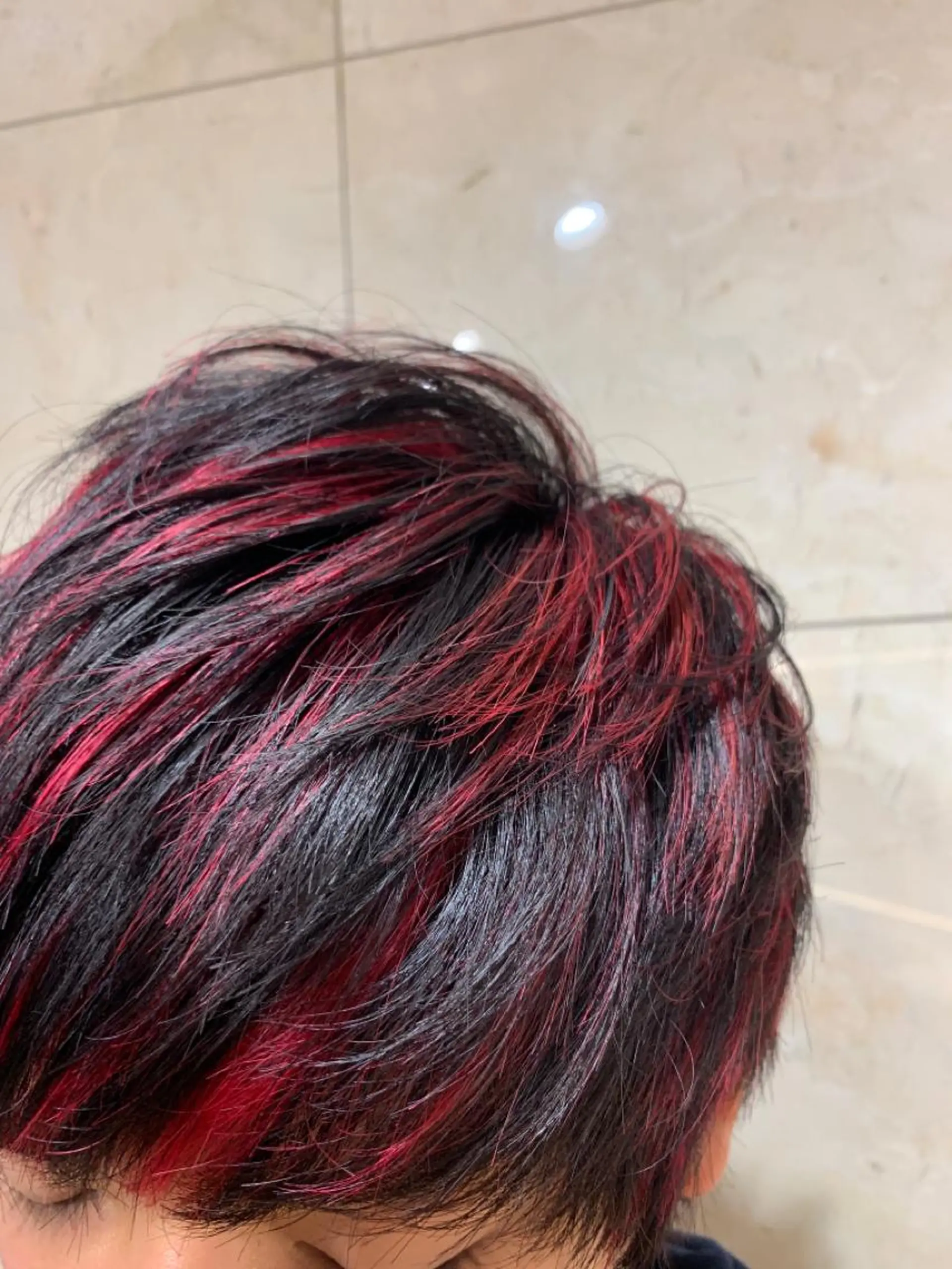 ショート カラー メンズ メンズブリーチ メンズハイライト ブリーチ デザインカラー ハイライトカラー 清水　仰士 ROW町田のヘアスタイル