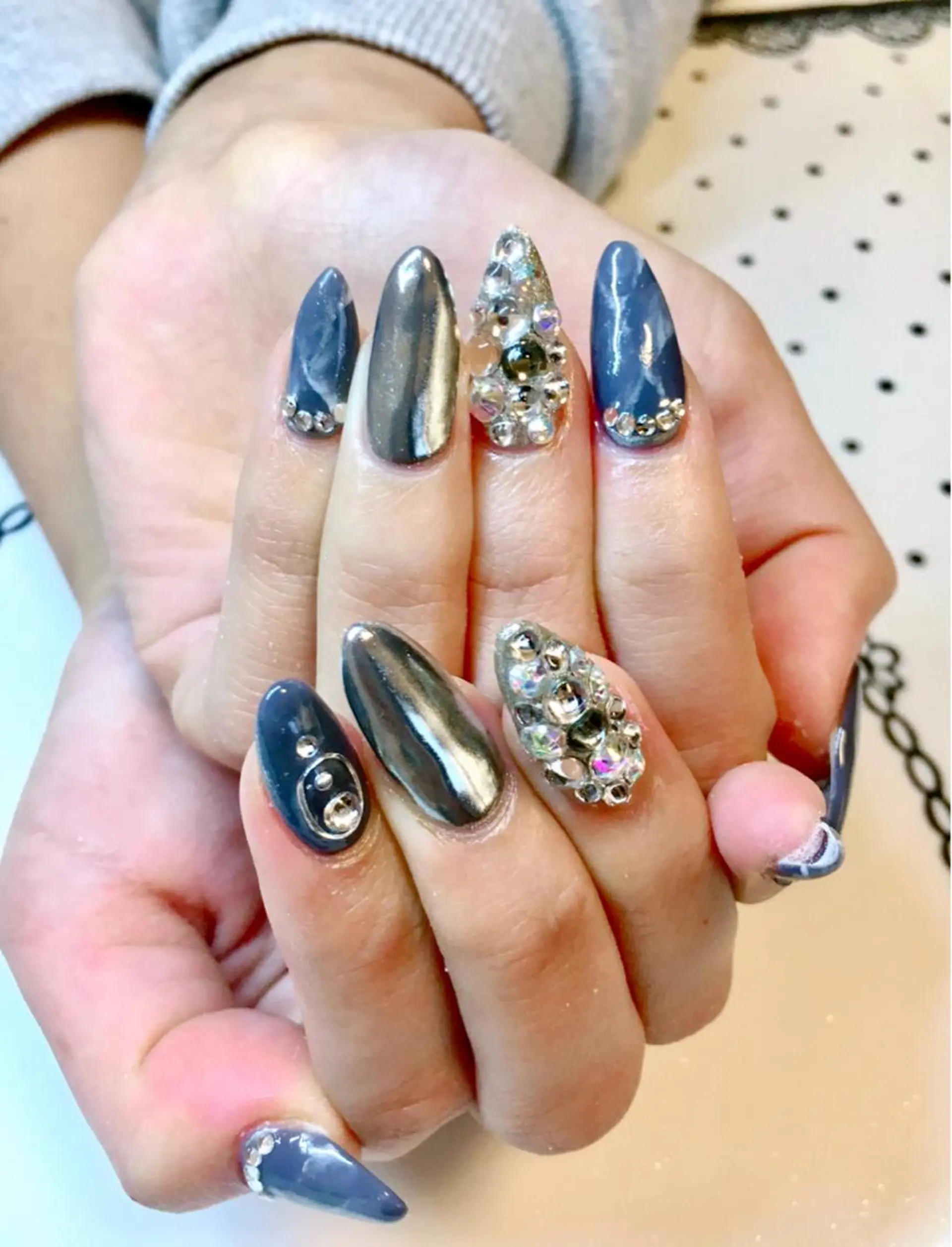 ネイル ハンドネイル nailsalon sugarr所属・nailist cocoのネイルデザイン