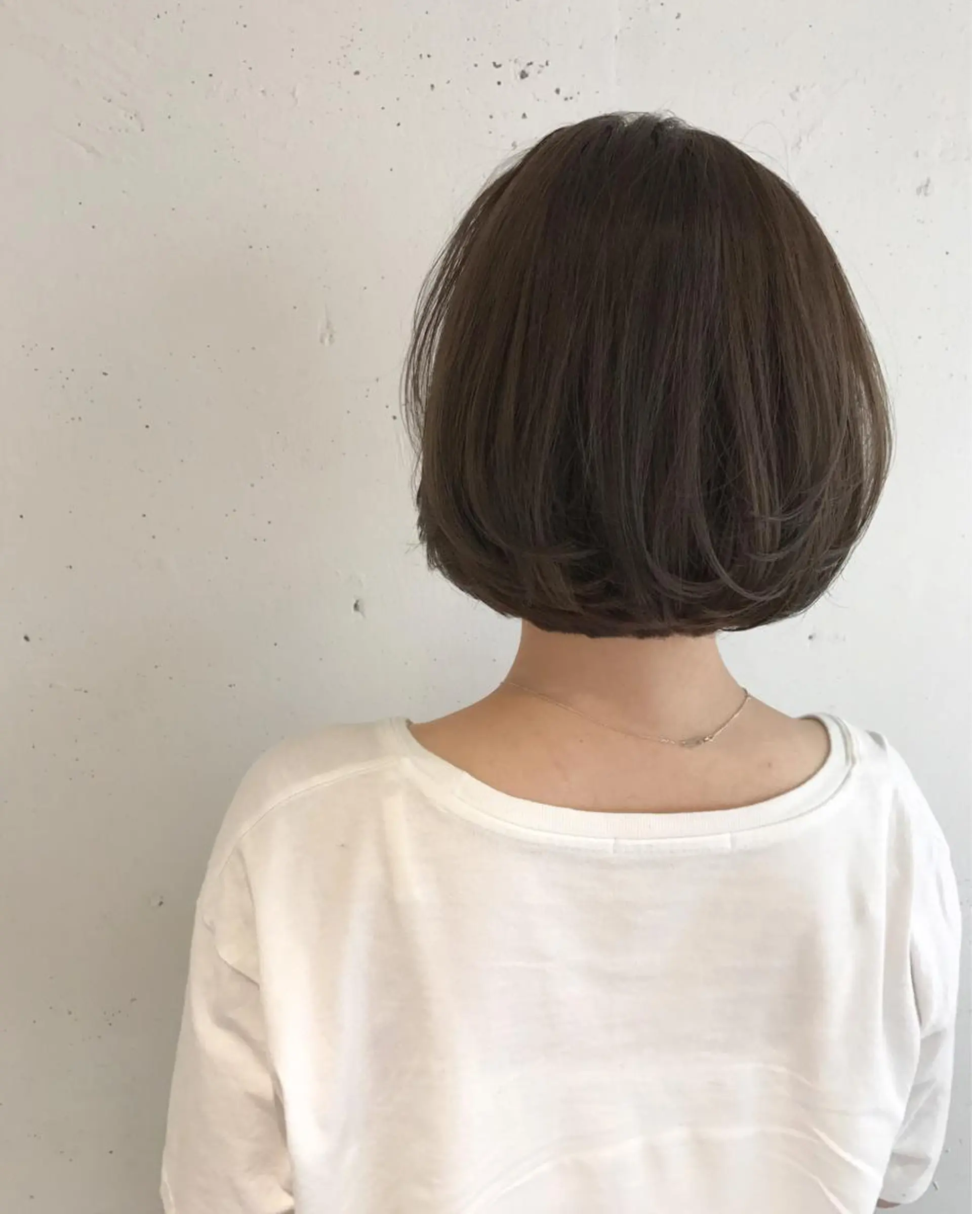 ショート ミルクティーベージュ 山本勝志のヘアスタイル