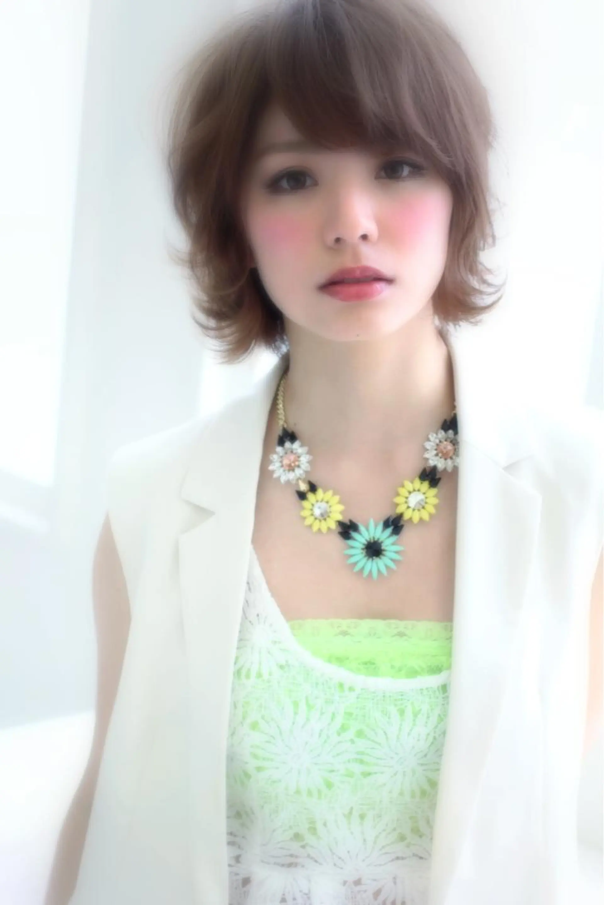 ショート Lyrae~リラエ~所属・上原 聡良(akira)のヘアスタイル