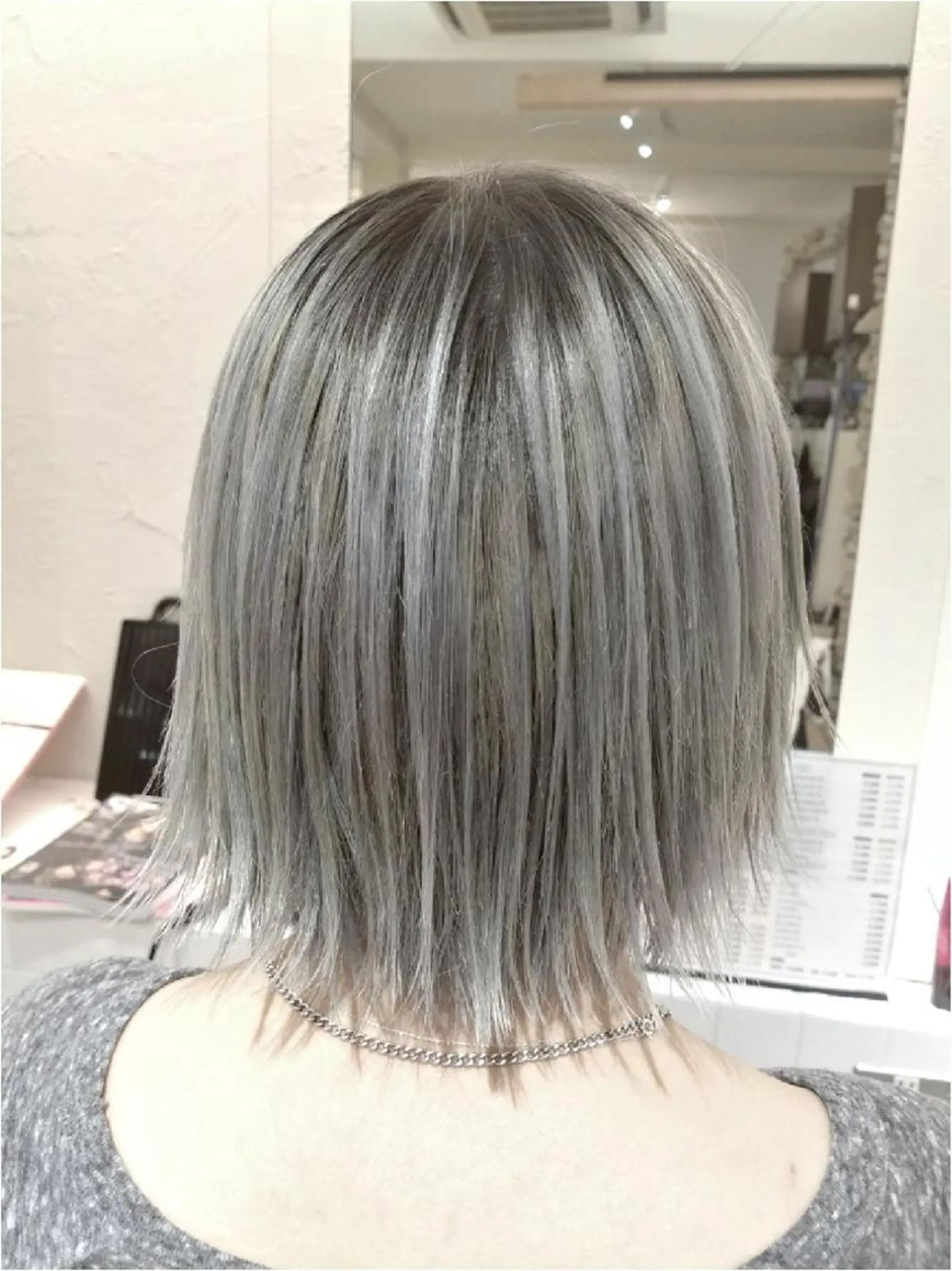 ショート カラー 【髪質改善美容師】t occa茨木篠原健太のヘアスタイル