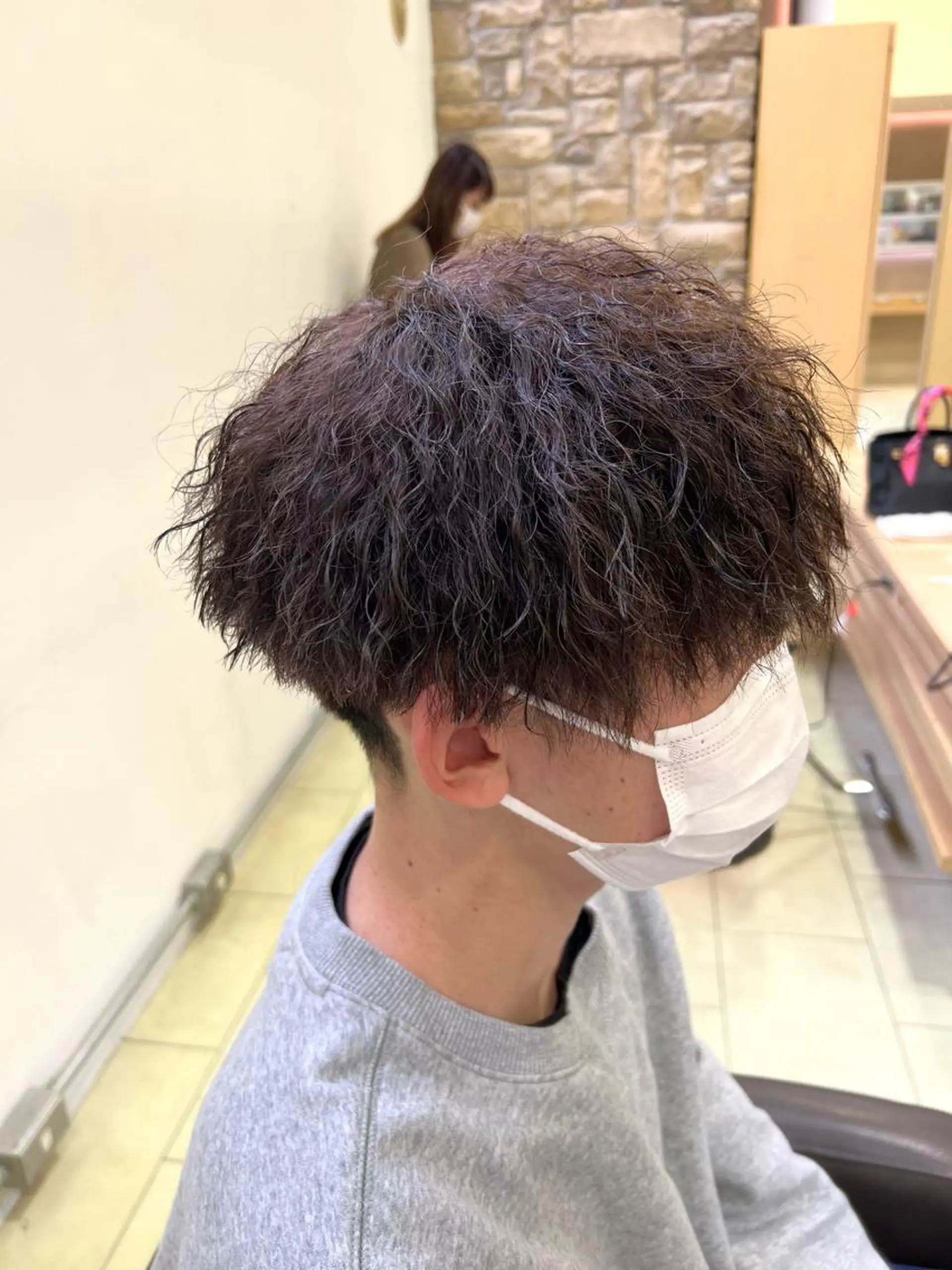 ショート パーマ メンズ メンズパーマ ツイストスパイラルパーマ スパイラルパーマ メンズカット/柏/韓 国/メンズパーマ航太のヘアスタイル