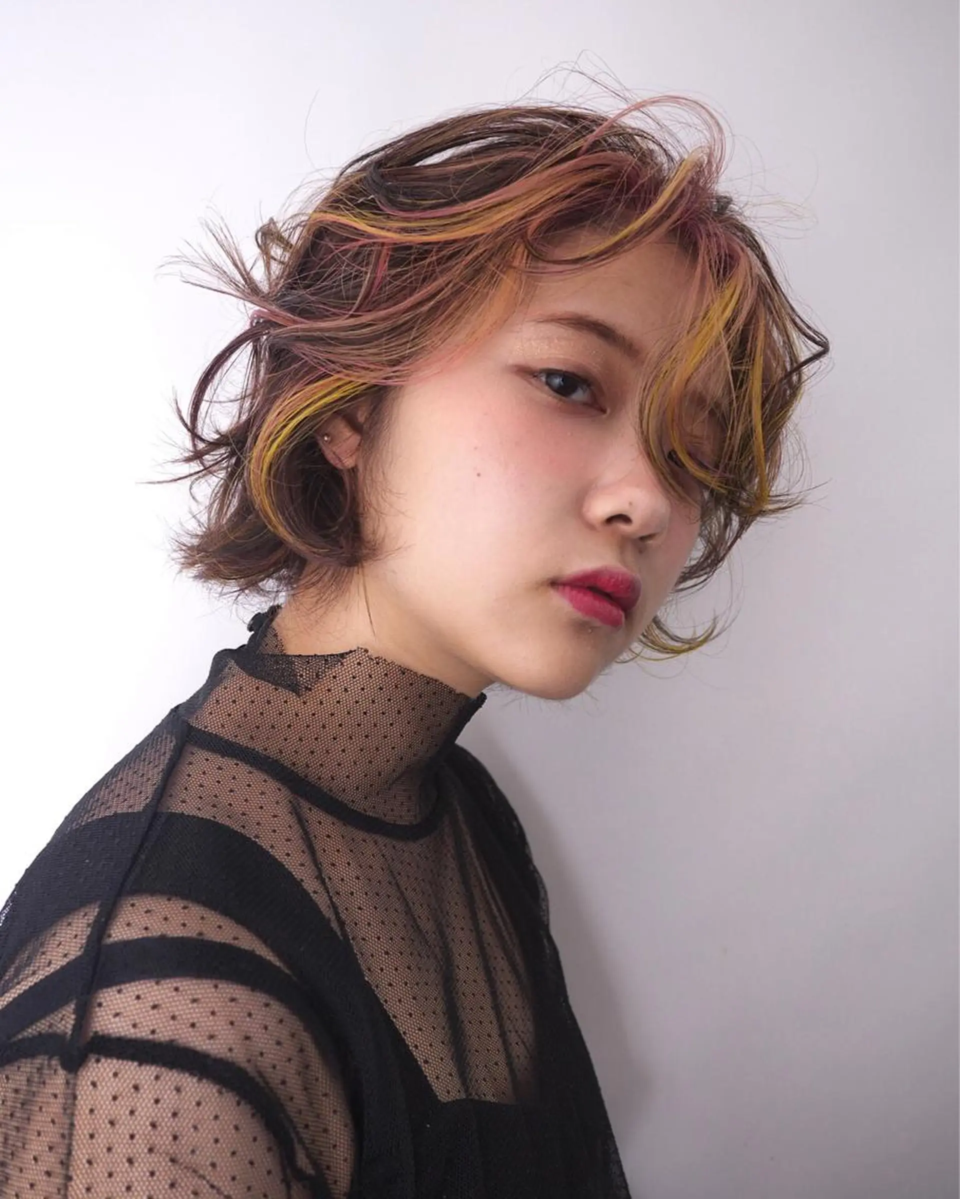 カラー デザインカラー ヘアカラー トリートメント Batta所属・坂上 岳のヘアスタイル
