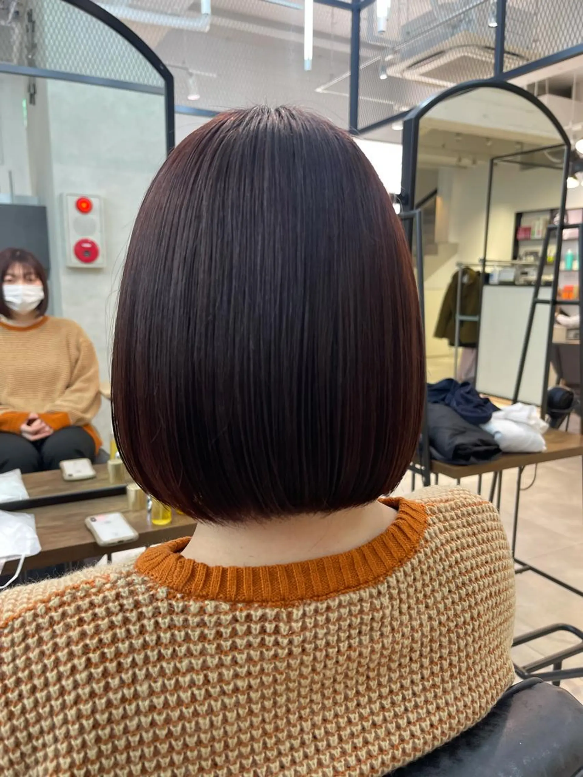 ミディアム カット ヘアカラー トリートメント zestKalon 🔗IBUのヘアスタイル