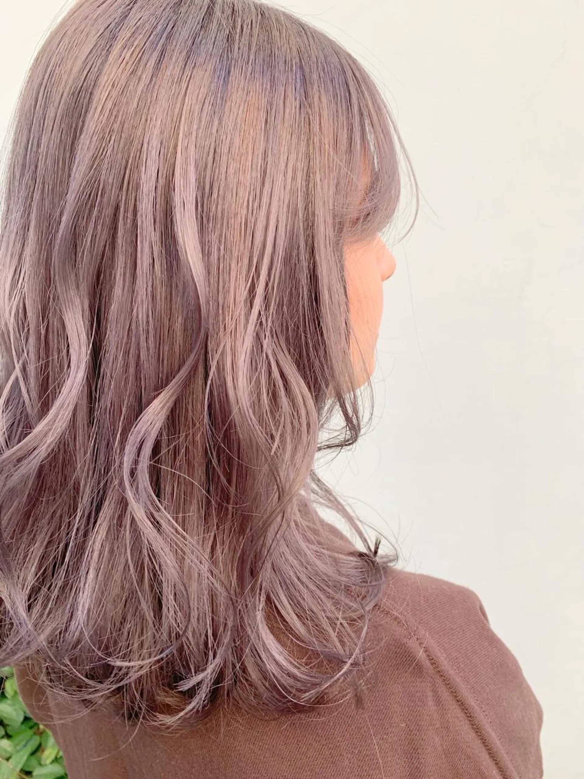 セミロング 外国人風カラー ハイライト トリートメント エフプラス所属・エフ プラス F +PULS🌿のマツエク・マツパデザイン