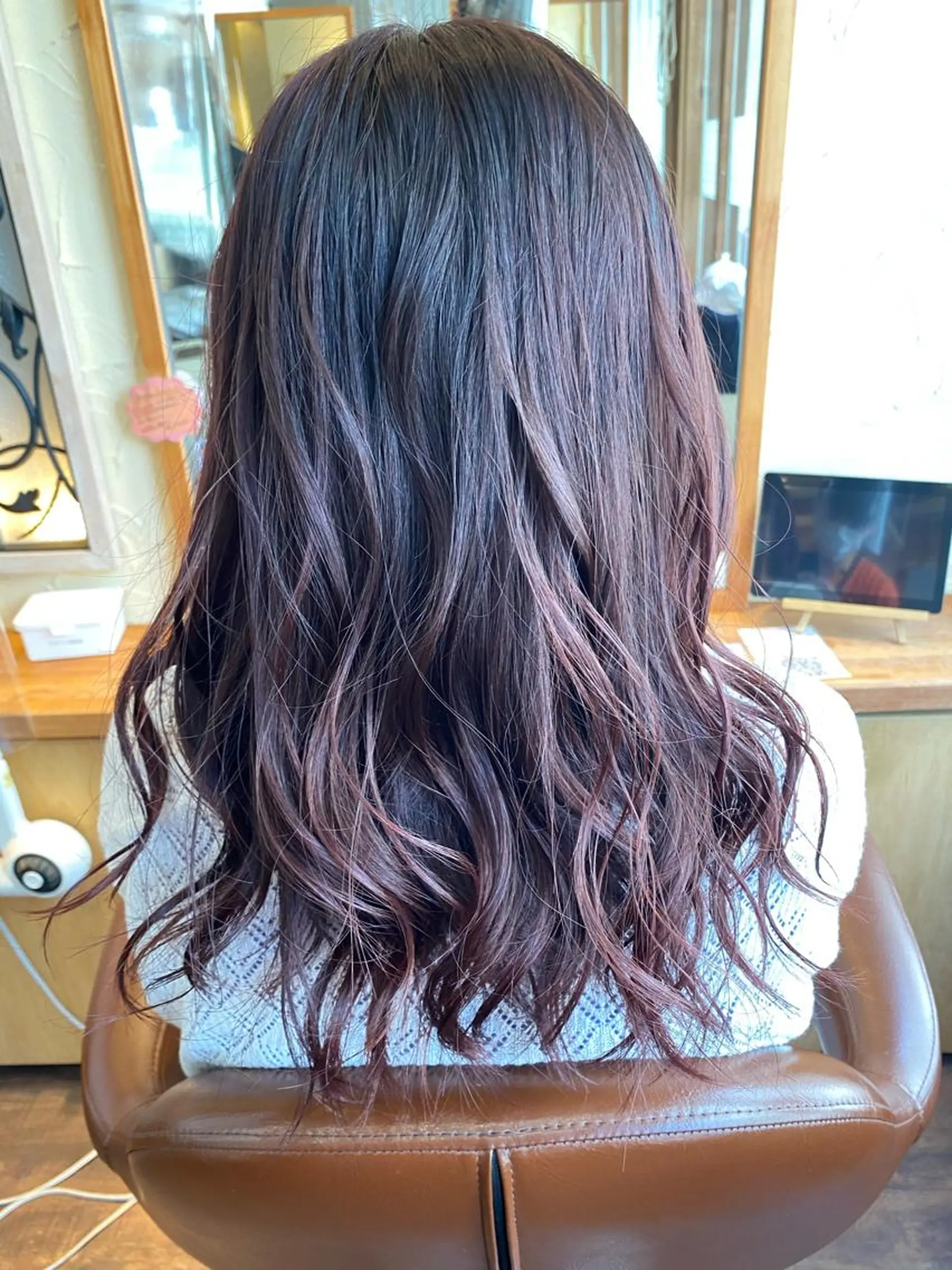 セミロング カラー パーマ ヘアアレンジ メンズ キッズ ネイル マツエク・マツパ emu所属・🌈髪質改善・美髪矯 正・平野瀬乃🌈のヘアスタイル