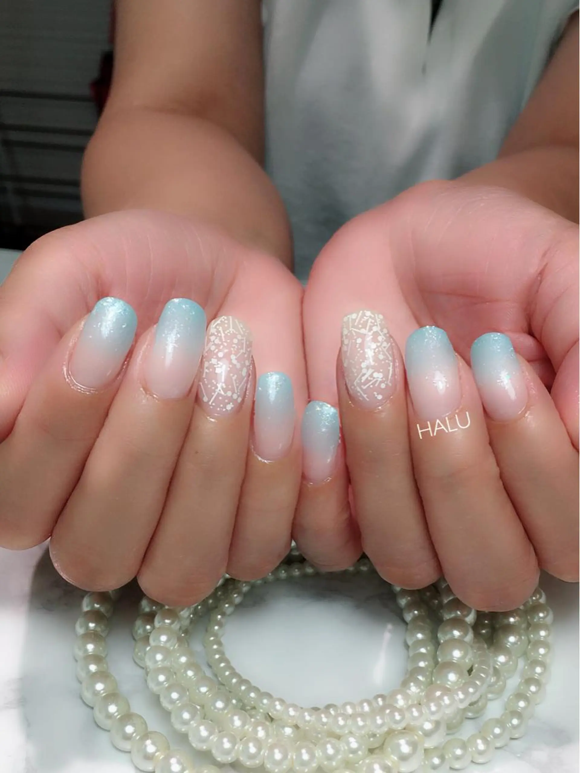 ネイル グラデーション HALU ハルのネイルデザイン