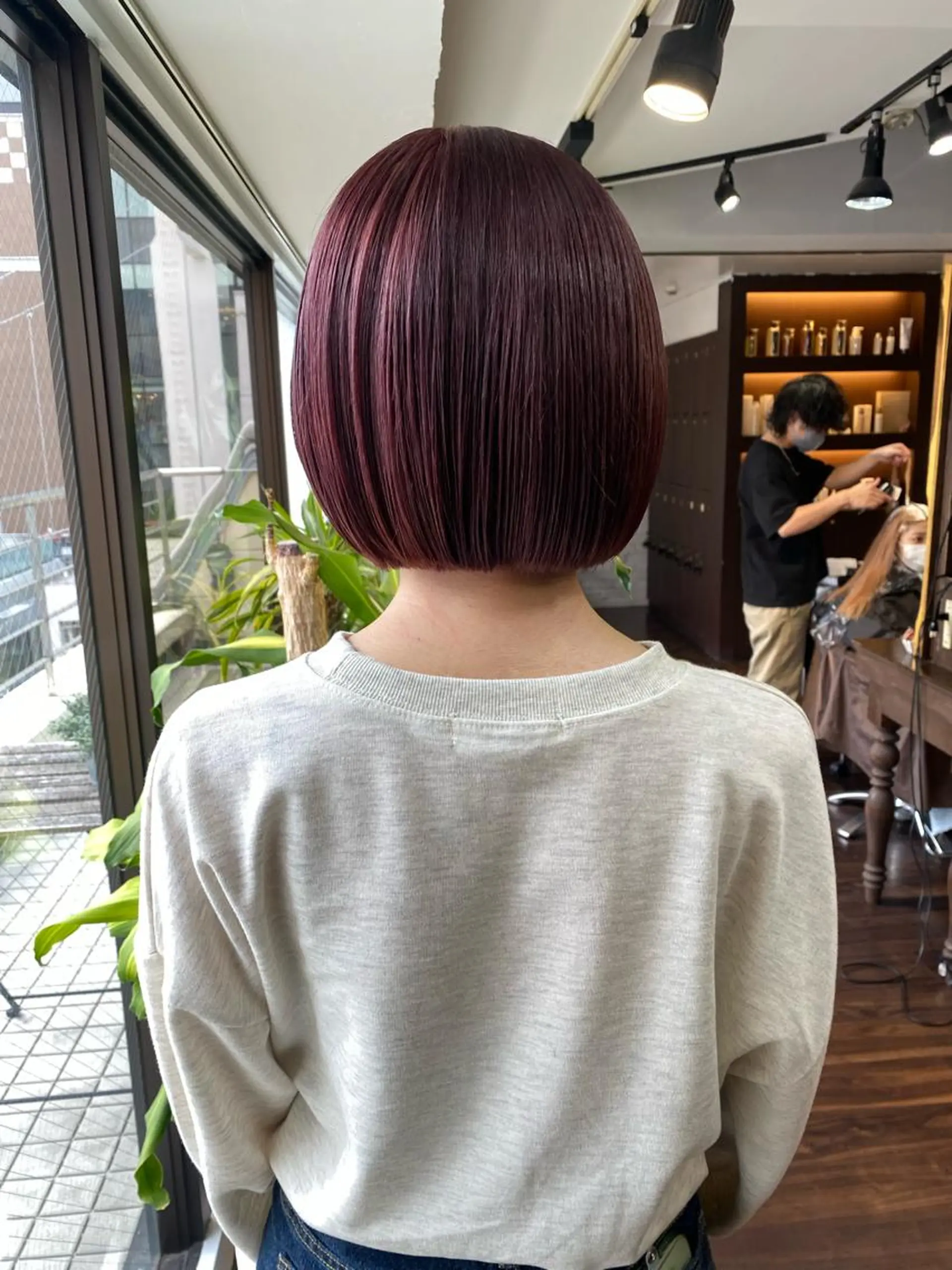 ミディアム カラー ヘアアレンジ ブラウンカラー ダブルカラー ピンクカラー ピンクブラウン ボブ カット ヘアカラー トリートメント 韓国ヘア×髪質 改善🇰🇷シオリのヘアスタイル