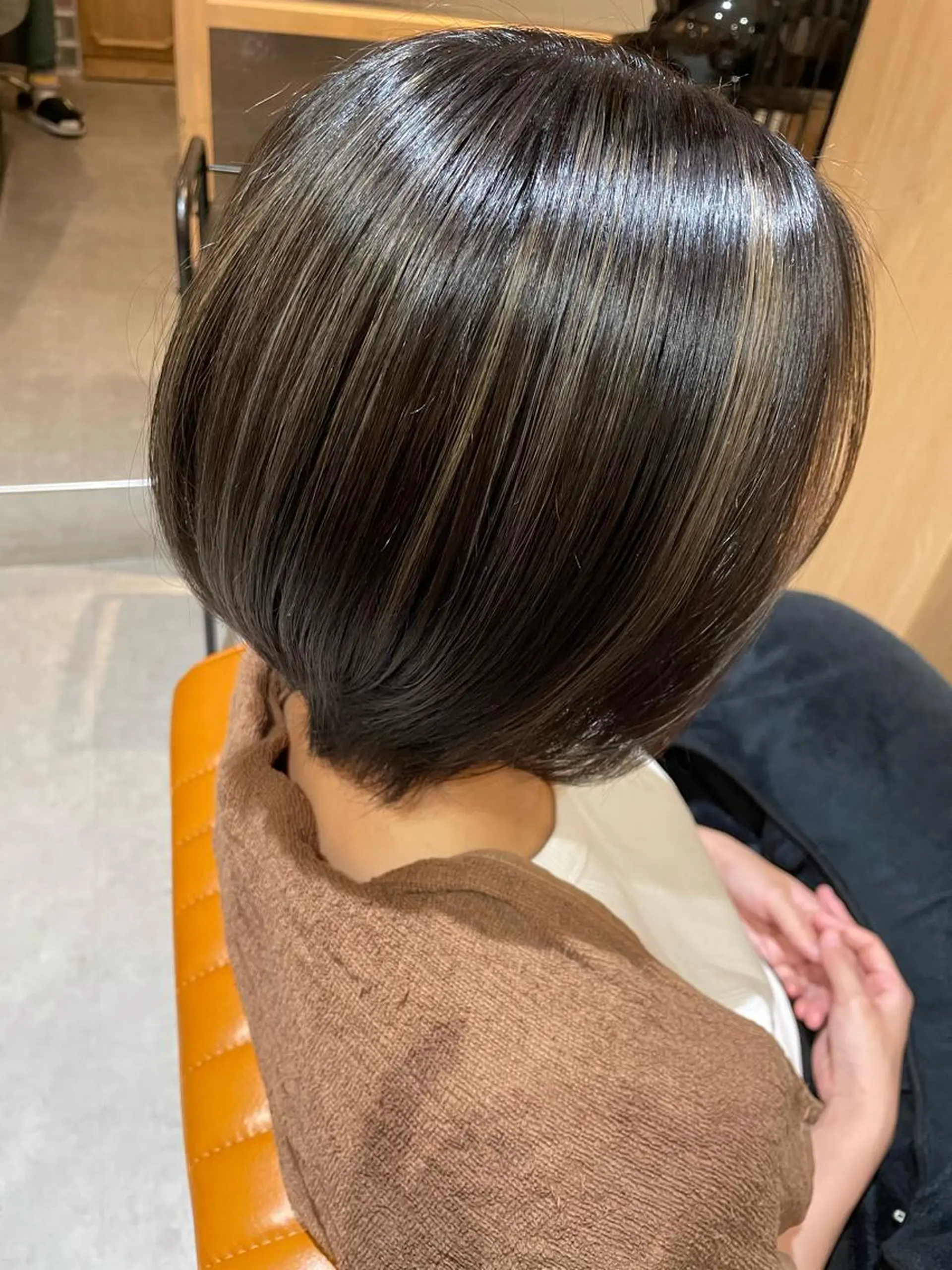 ショート ヘアカラー 中田 サヤカのヘアスタイル